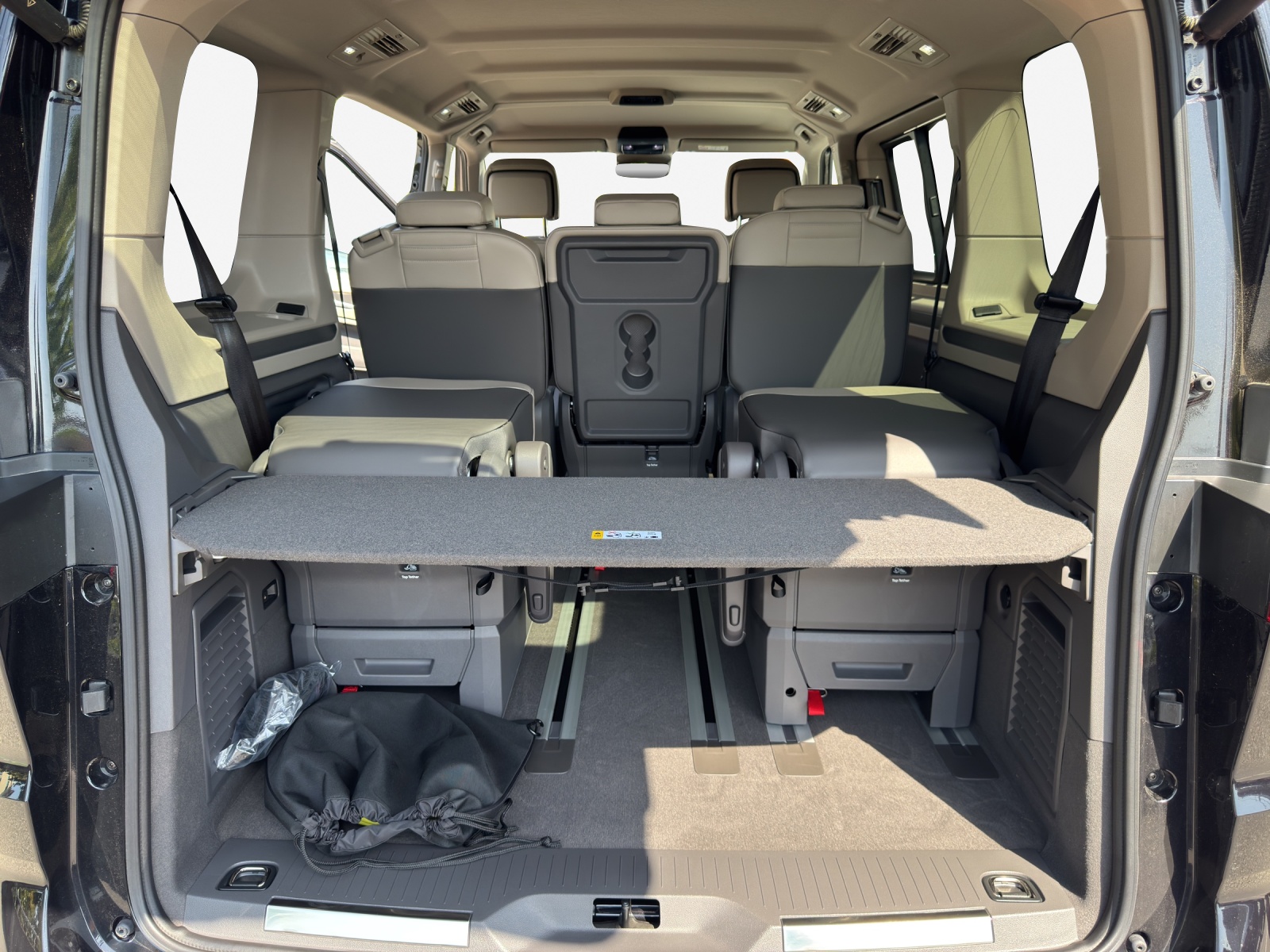 VW Multivan 1.5 eHybrid Style Liberty 4Motion DSG-image-12