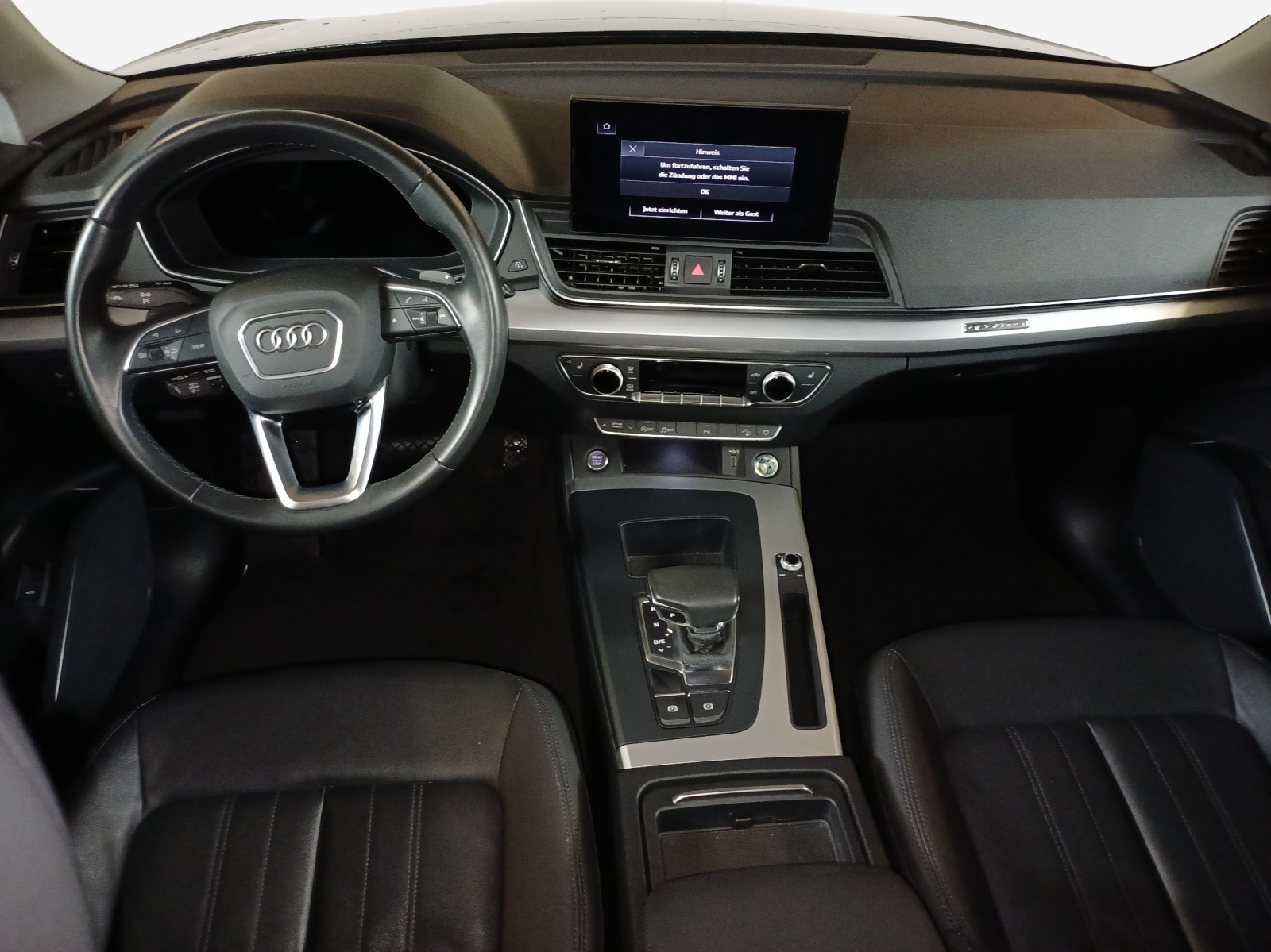 AUDI Q5 45 TFSI S-line quattro S-tronic-image-8