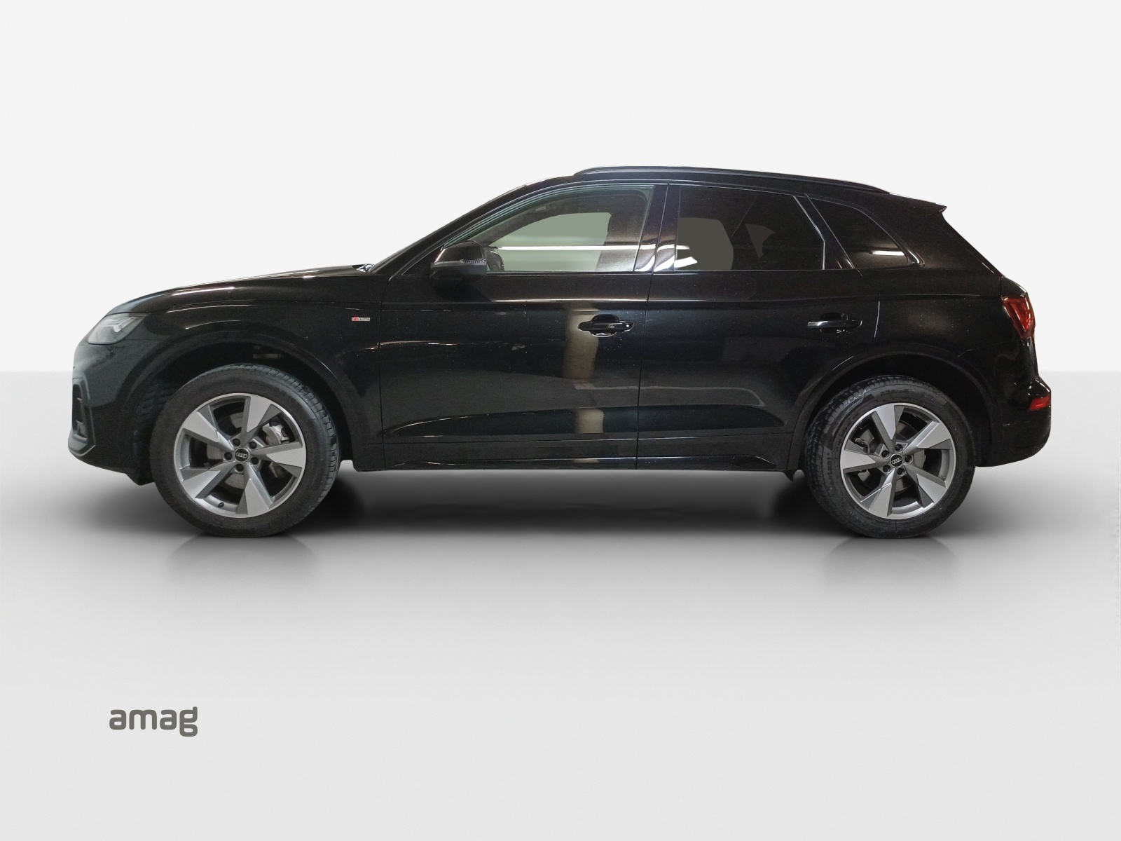AUDI Q5 45 TFSI S-line quattro S-tronic-image-1