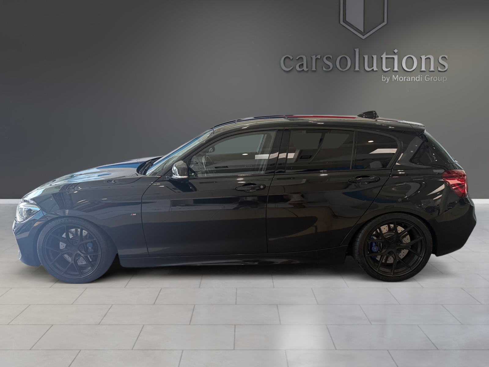 BMW M140i xDrive Steptronic-showroom-element-1