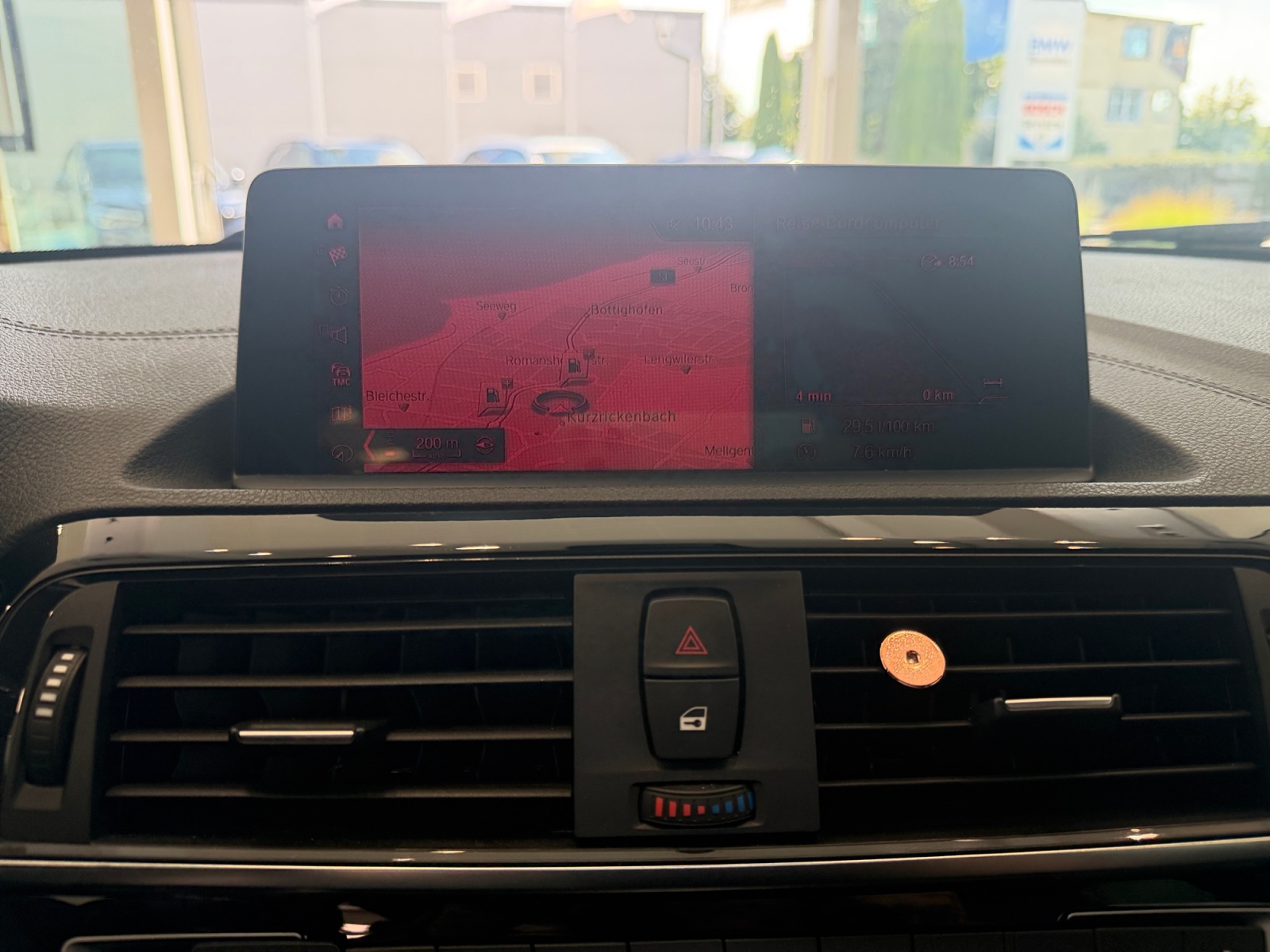 BMW M140i xDrive Steptronic-image-15