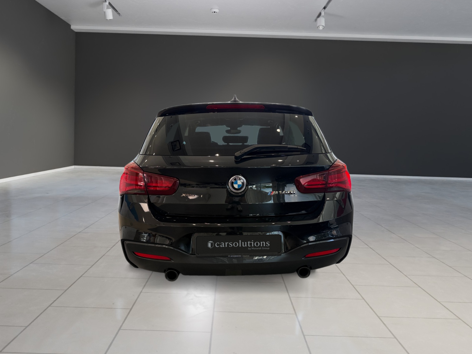 BMW M140i xDrive Steptronic-image-6
