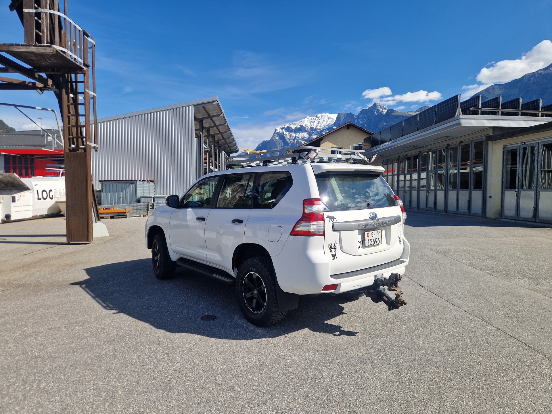 TOYOTA 3.0 D-4D Linea Terra-image-2