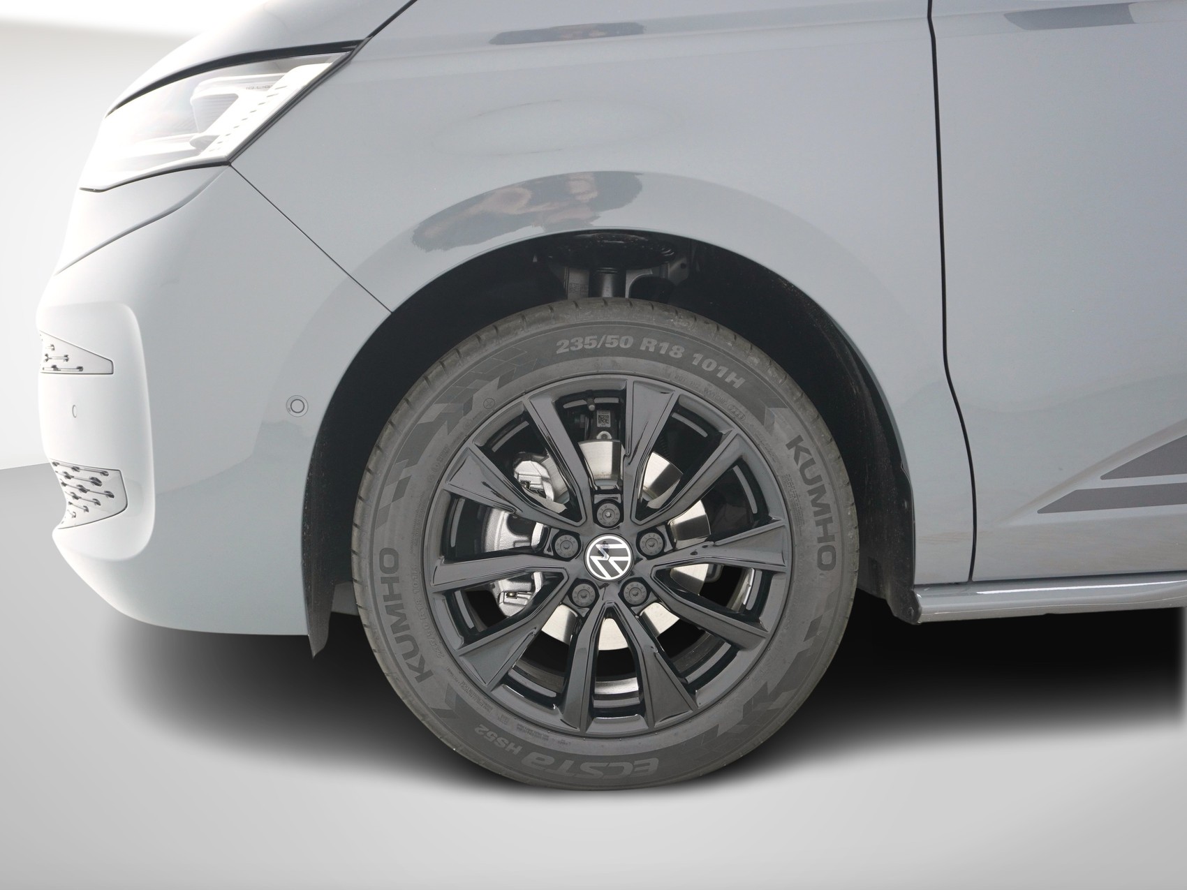 VW Multivan lang 1.5 TSI eHybrid Life Edition 4Motion DSG-image-9