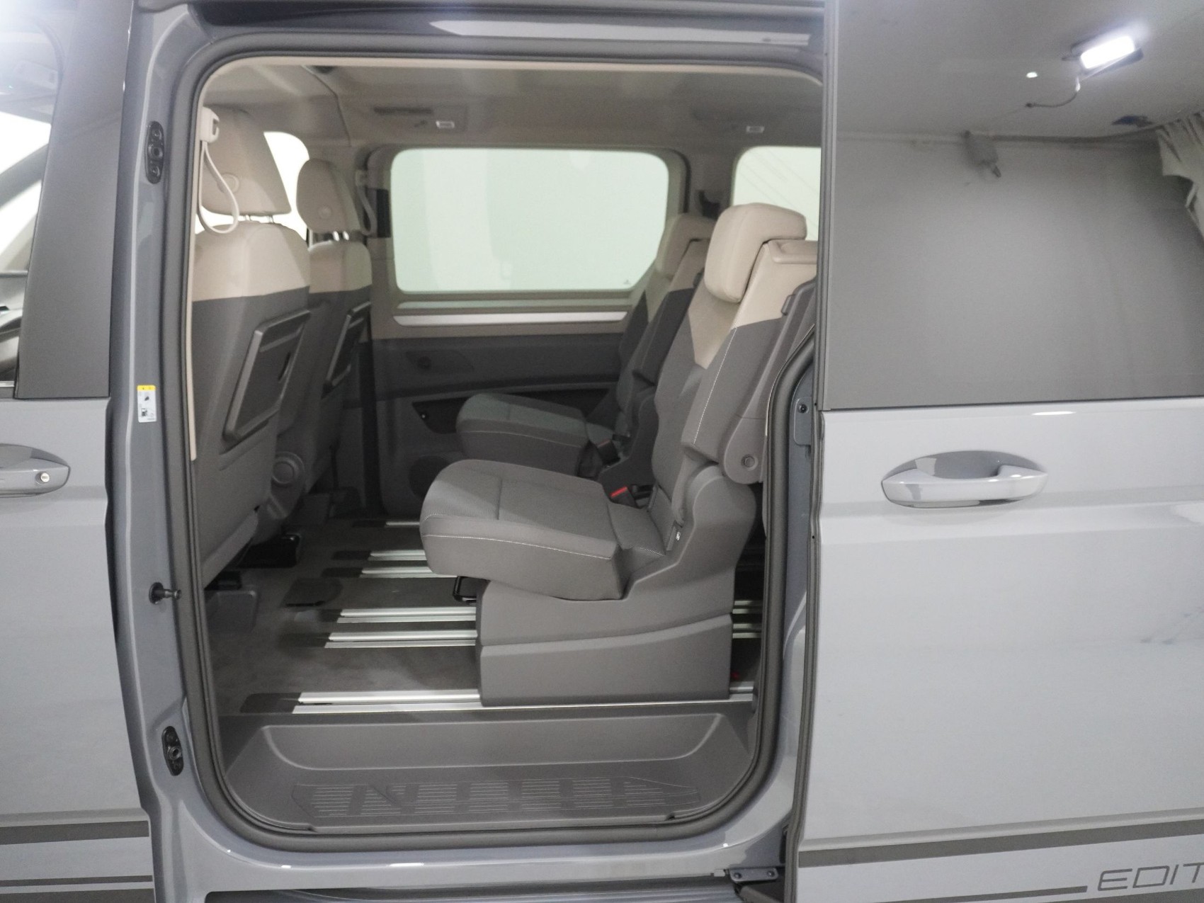 VW Multivan lang 1.5 TSI eHybrid Life Edition 4Motion DSG-image-13