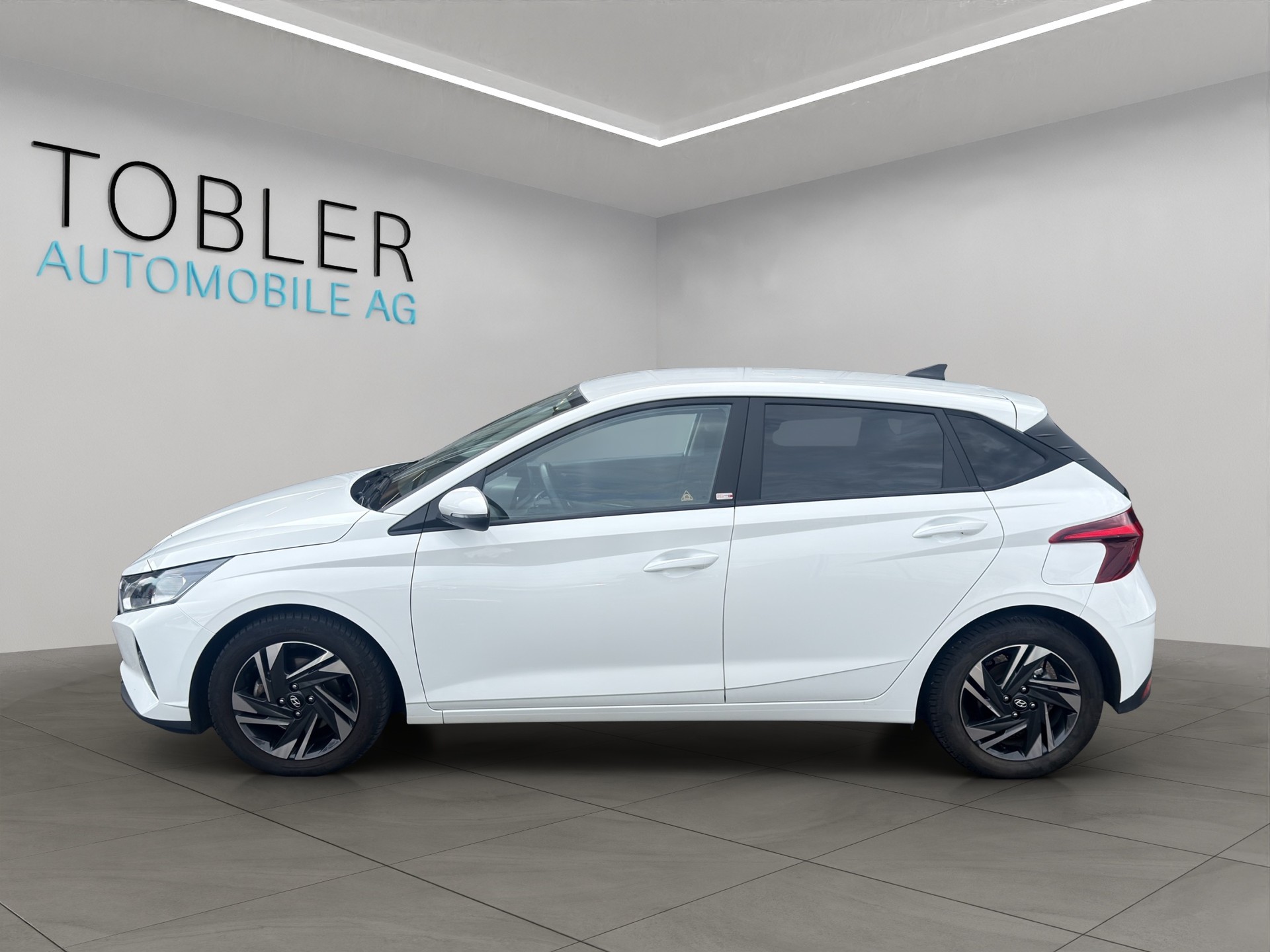 HYUNDAI i20 1.0 T-GDi Amplia DCT-image-2
