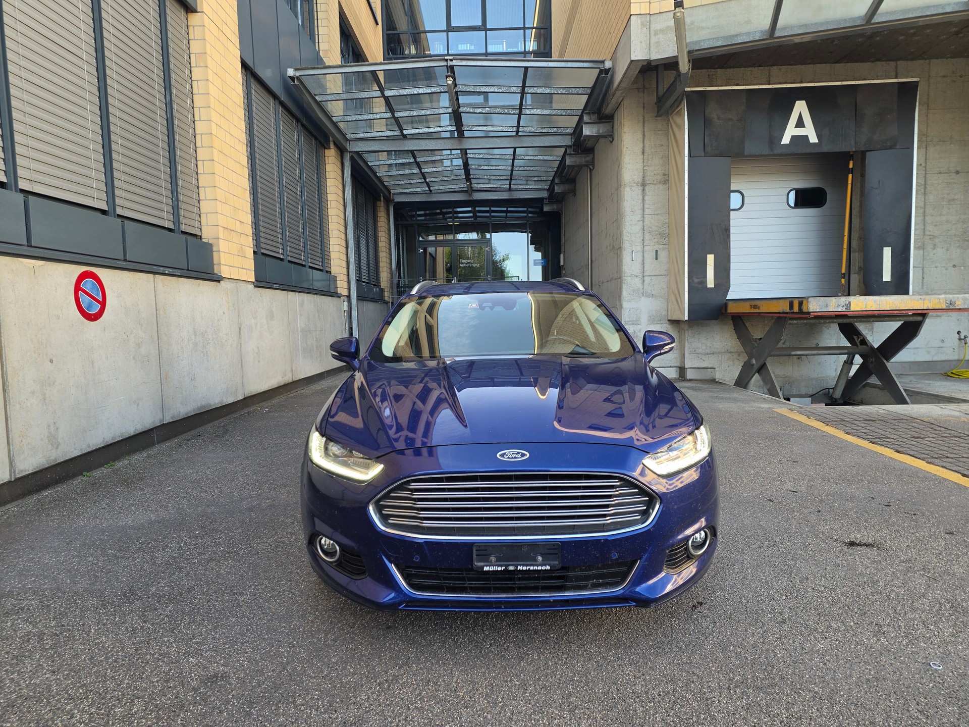 FORD Mondeo 2.0 EcoBoost SCTi Titanium Automatic-image-12