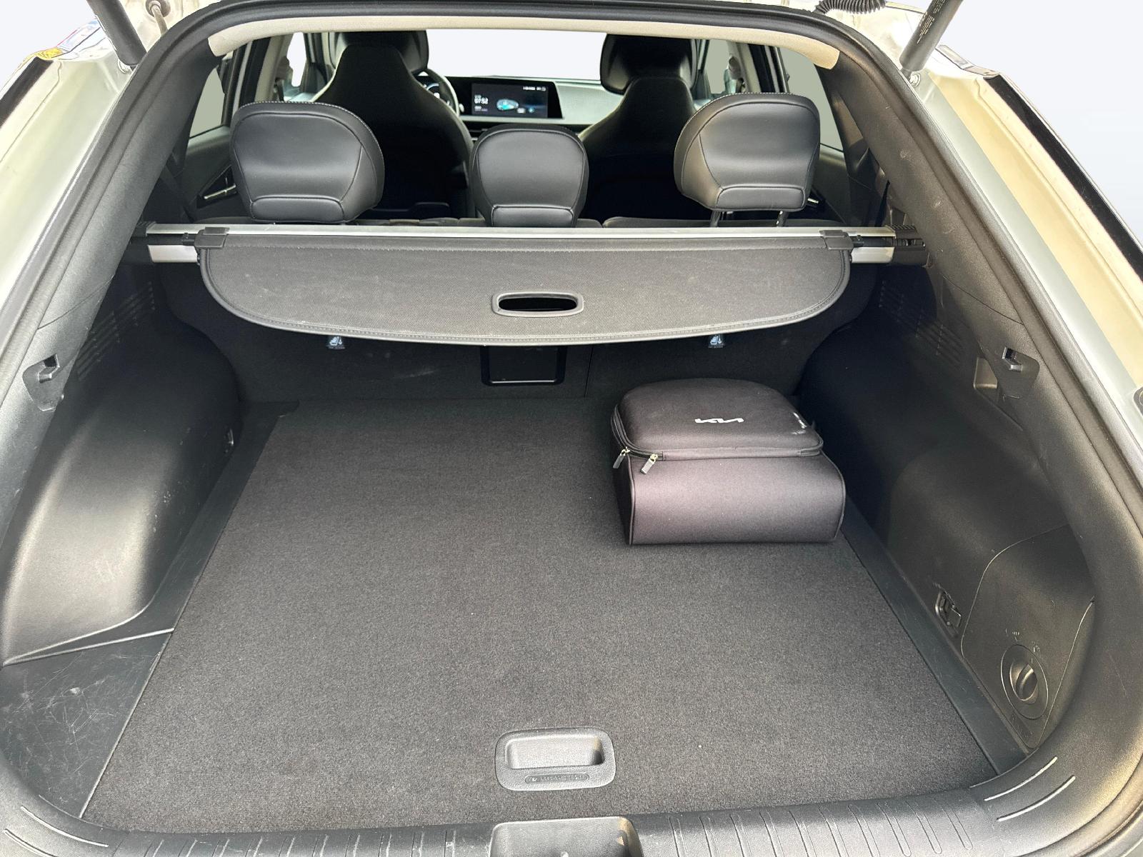 KIA EV6 77 kWh 4x4-image-11