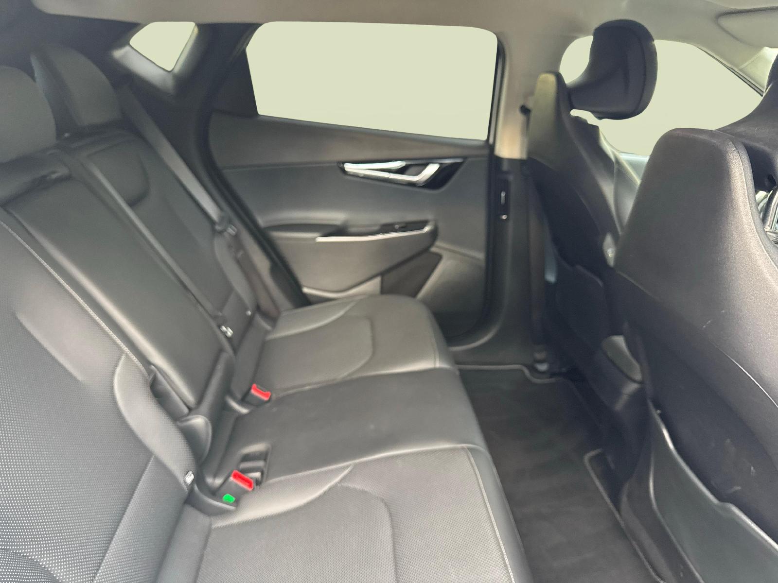 KIA EV6 77 kWh 4x4-image-10