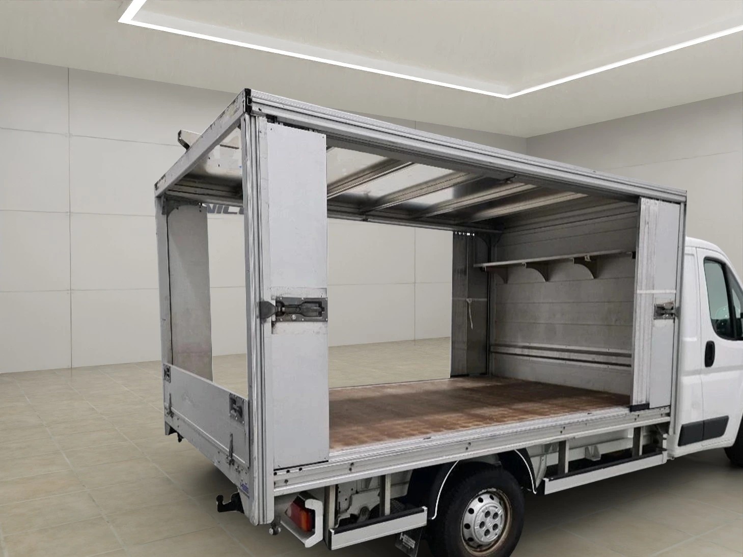 CITROEN Jumper 35 2.0 BlueHDi 130 Attraction L2-image-4