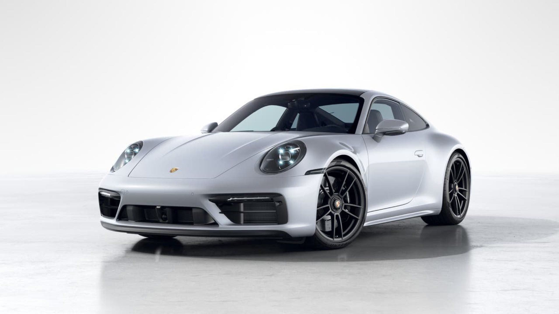 PORSCHE 911 Carrera 4 GTS