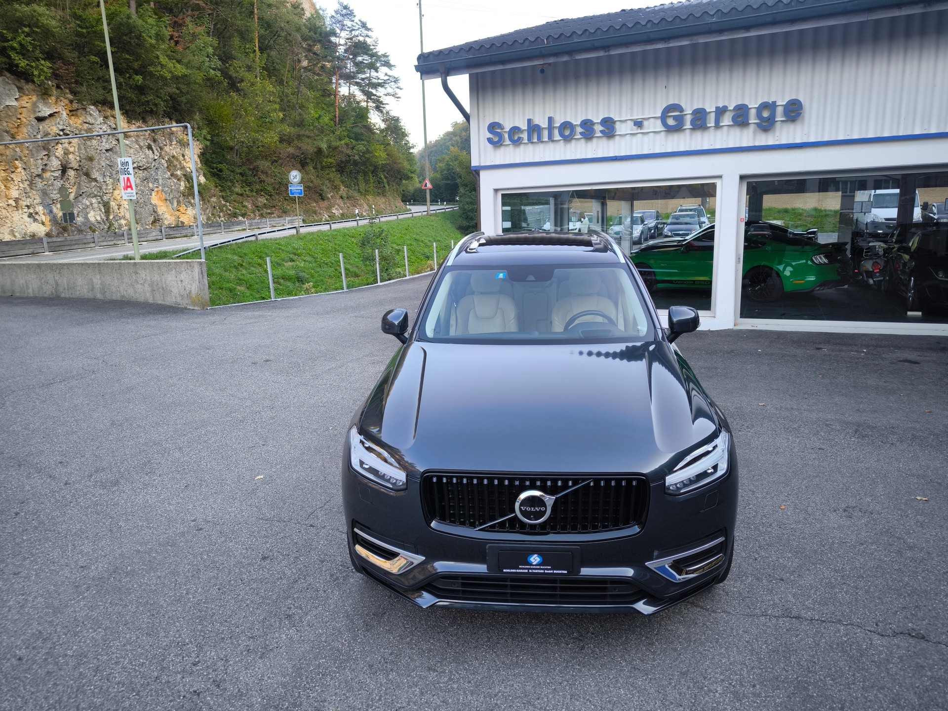 VOLVO XC90 T8 eAWD Inscription Geartronic-image-3