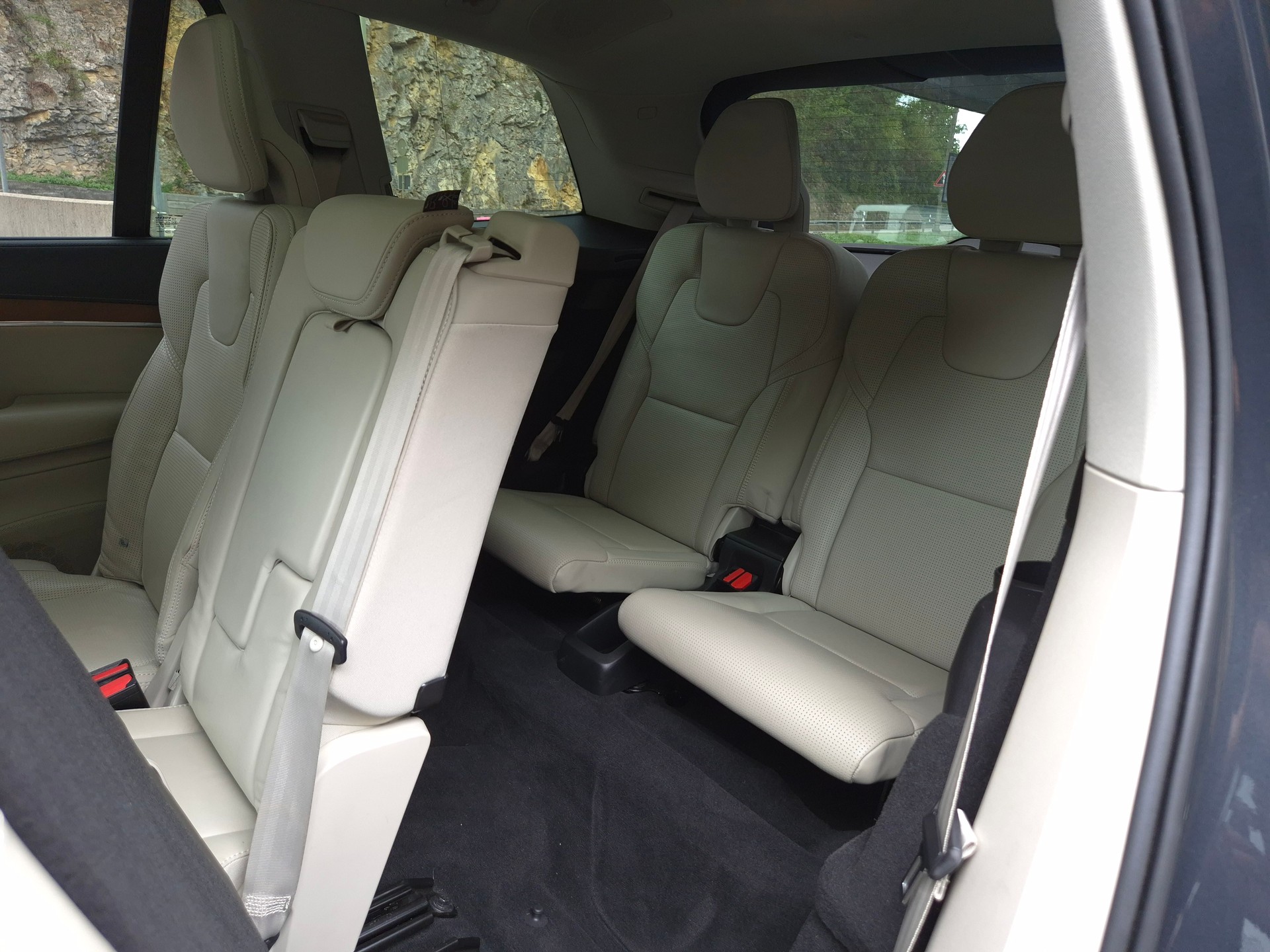 VOLVO XC90 T8 eAWD Inscription Geartronic-image-28