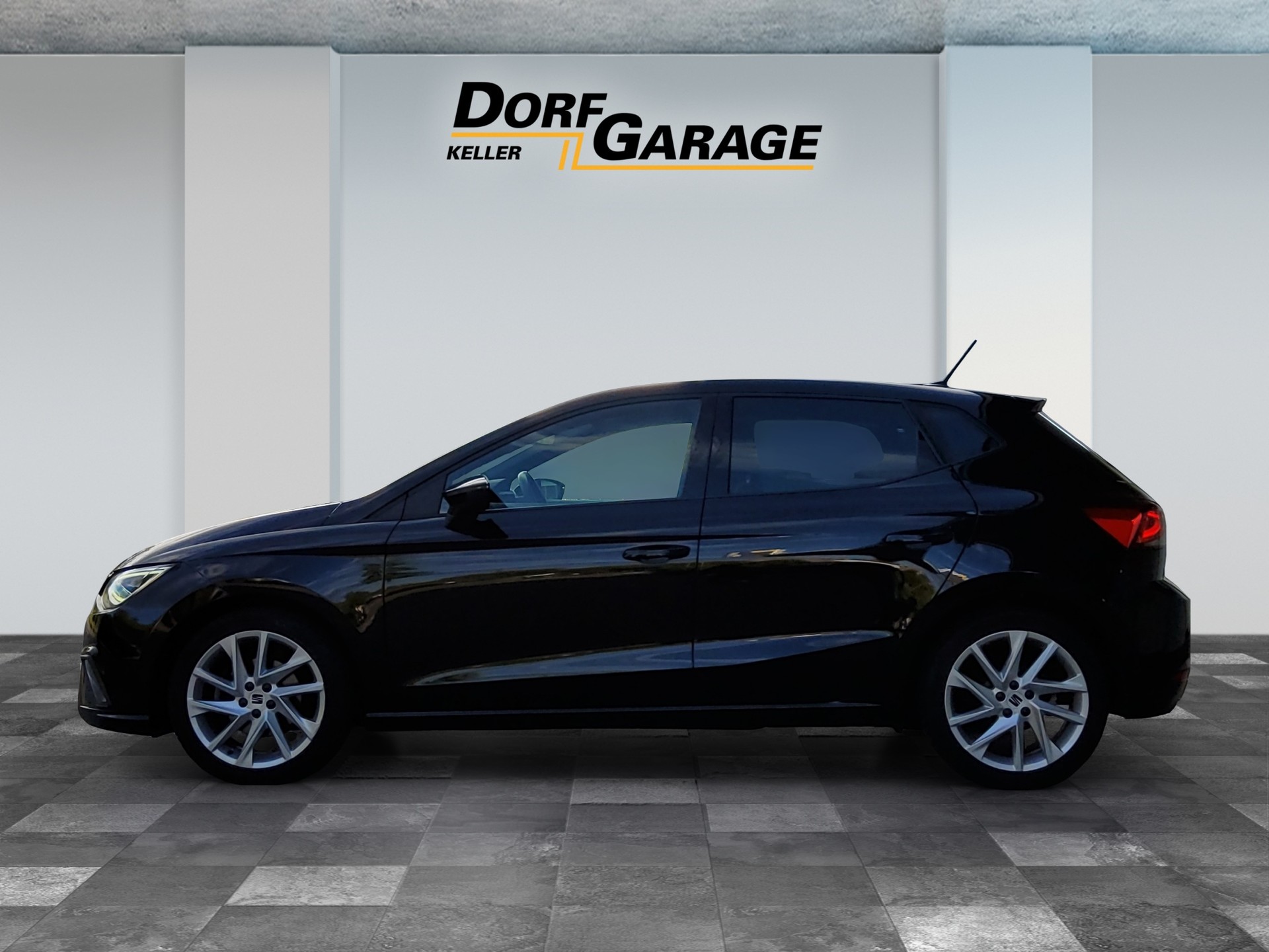 SEAT Ibiza 1.0 EcoTSI Hola FR DSG-image-3