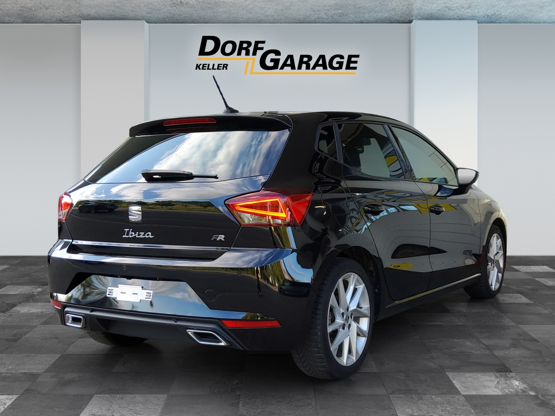 SEAT Ibiza 1.0 EcoTSI Hola FR DSG-image-4