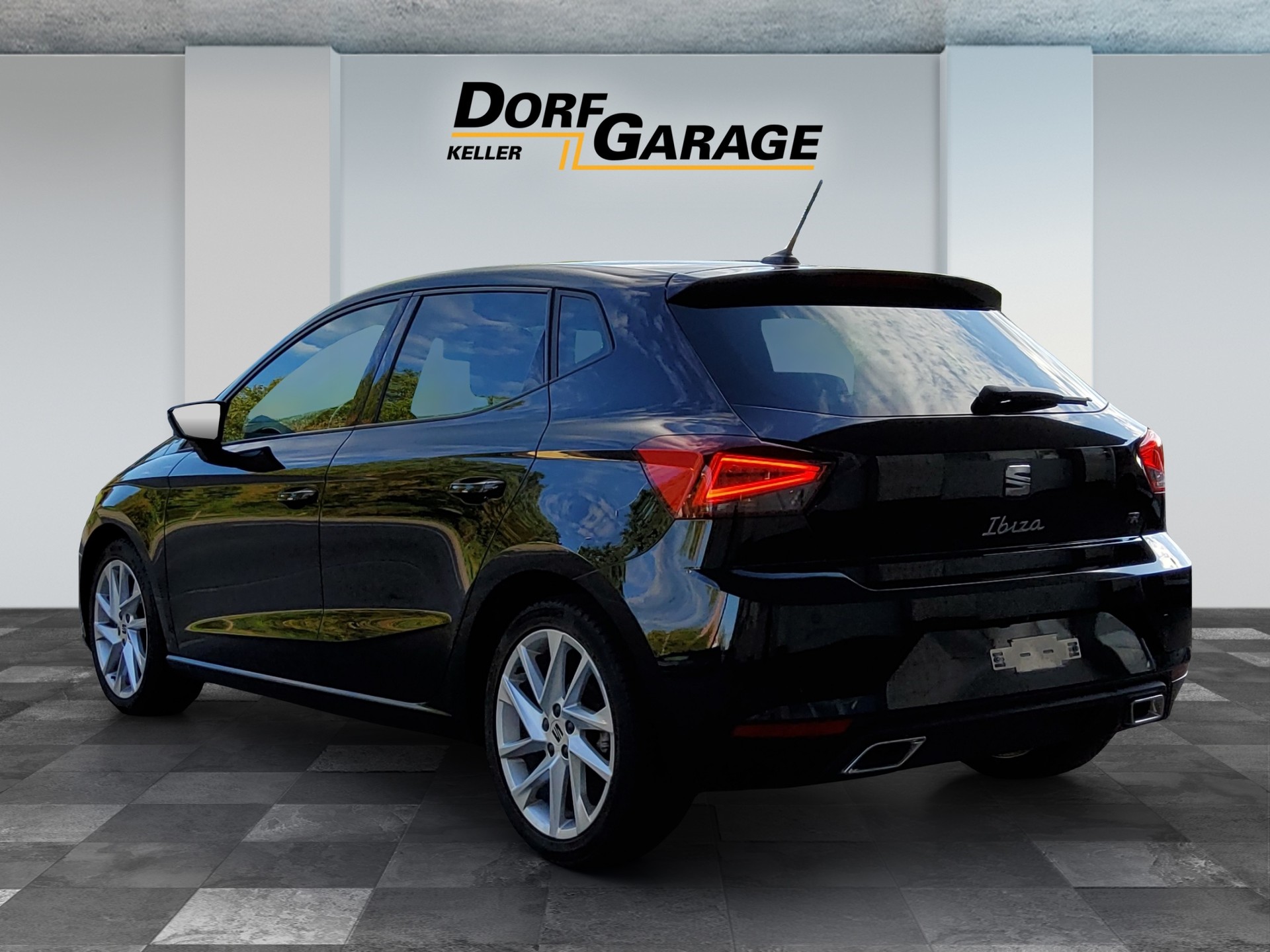 SEAT Ibiza 1.0 EcoTSI Hola FR DSG-image-5