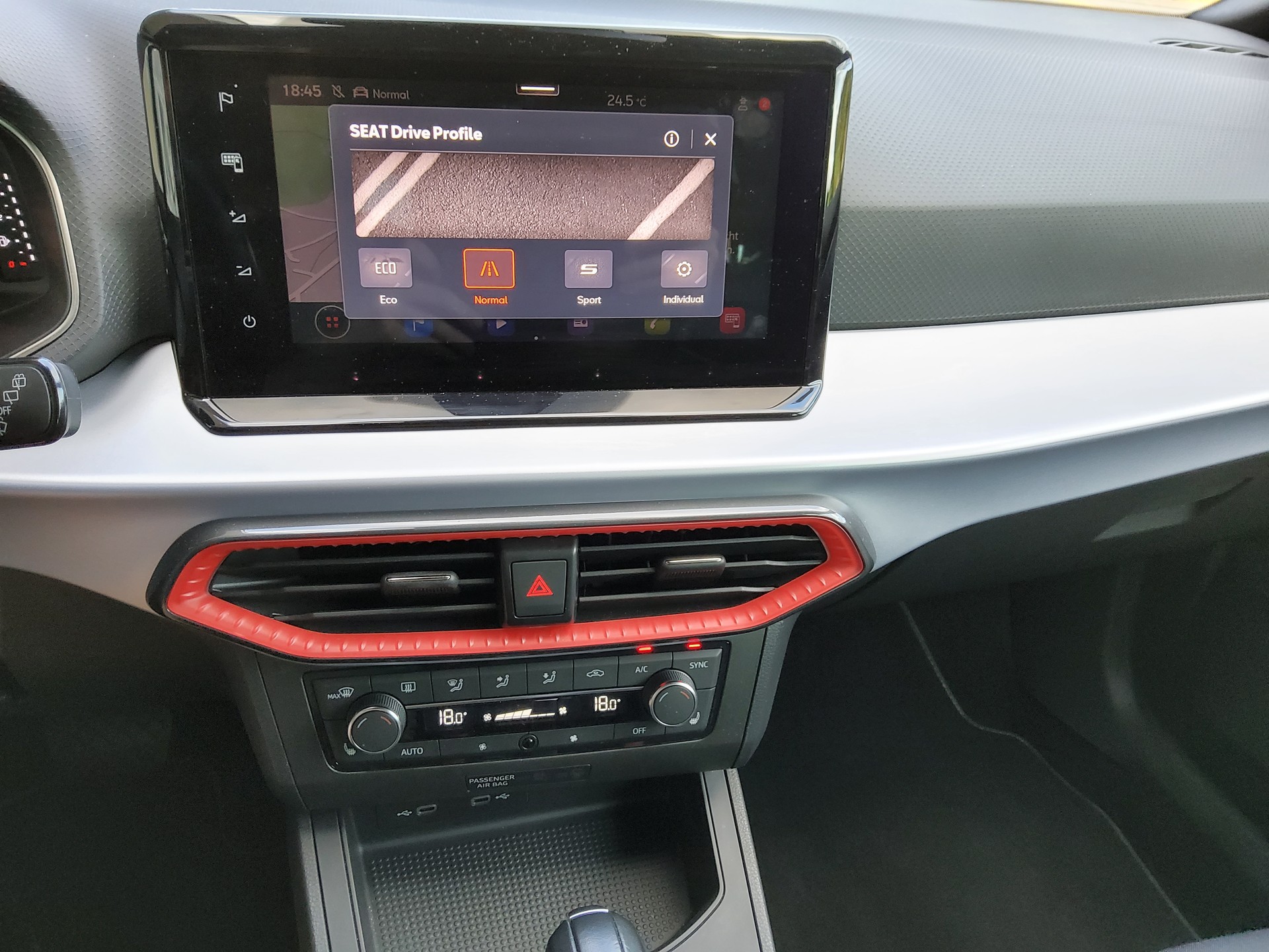 SEAT Ibiza 1.0 EcoTSI Hola FR DSG-image-12