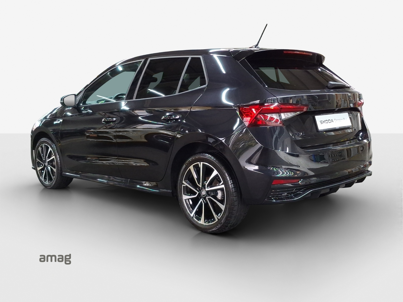 SKODA Fabia 1.5 TSI Monte Carlo DSG-image-2