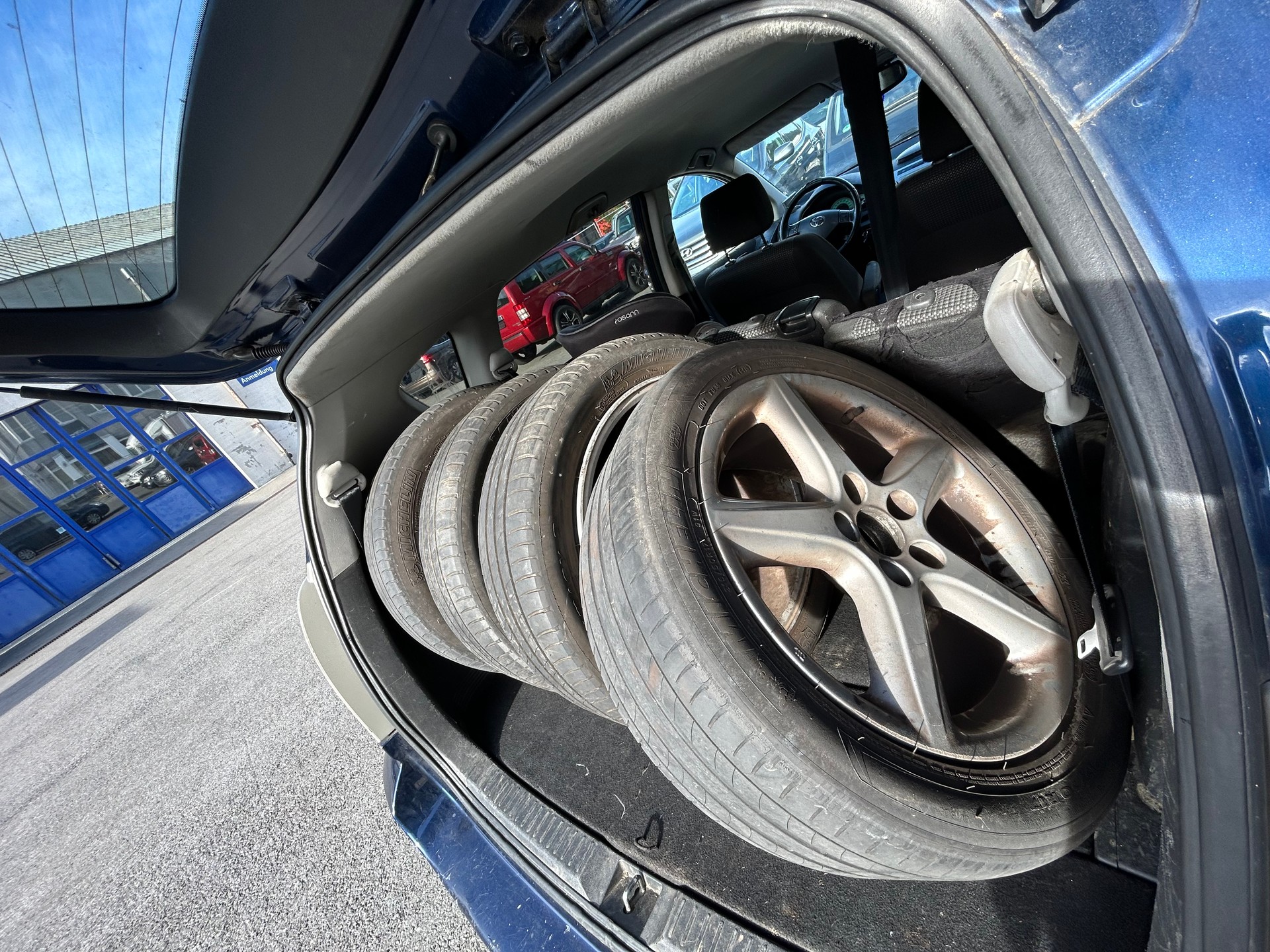 TOYOTA Corolla Verso 2.2 D-4D CleanP. Linea Sol Prem.-image-13