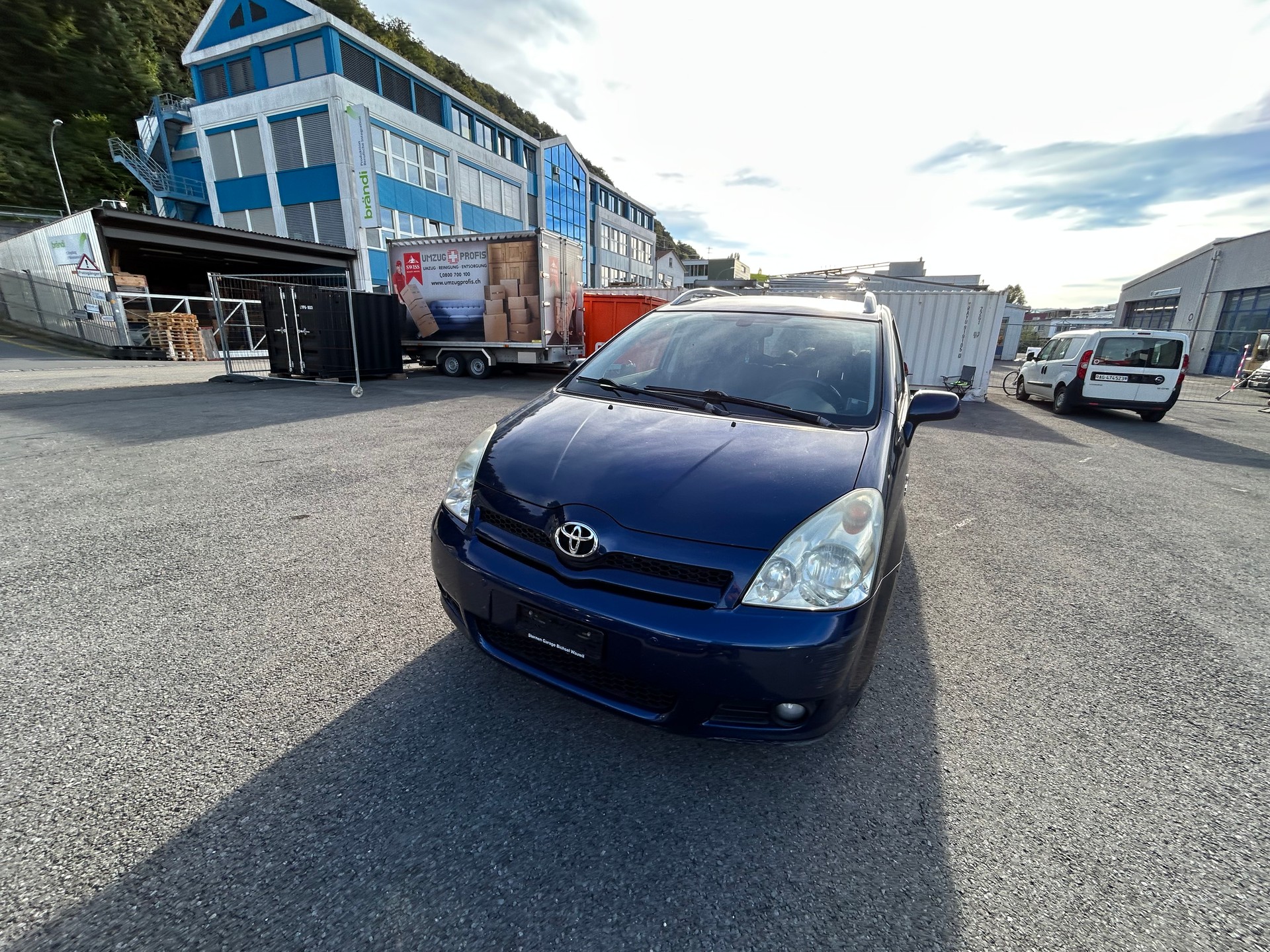 TOYOTA Corolla Verso 2.2 D-4D CleanP. Linea Sol Prem.-image-0