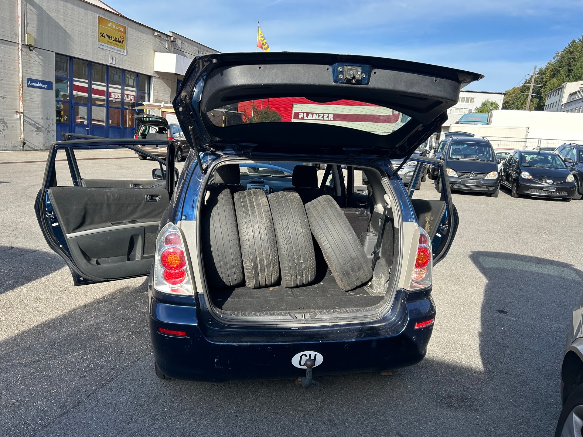 TOYOTA Corolla Verso 2.2 D-4D CleanP. Linea Sol Prem.-image-12