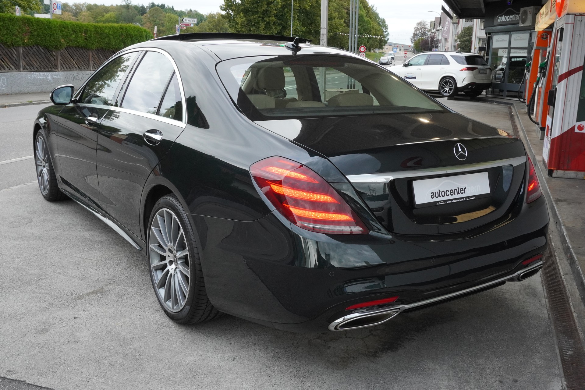 MERCEDES-BENZ S 560 4Matic 9G-Tronic-image-6