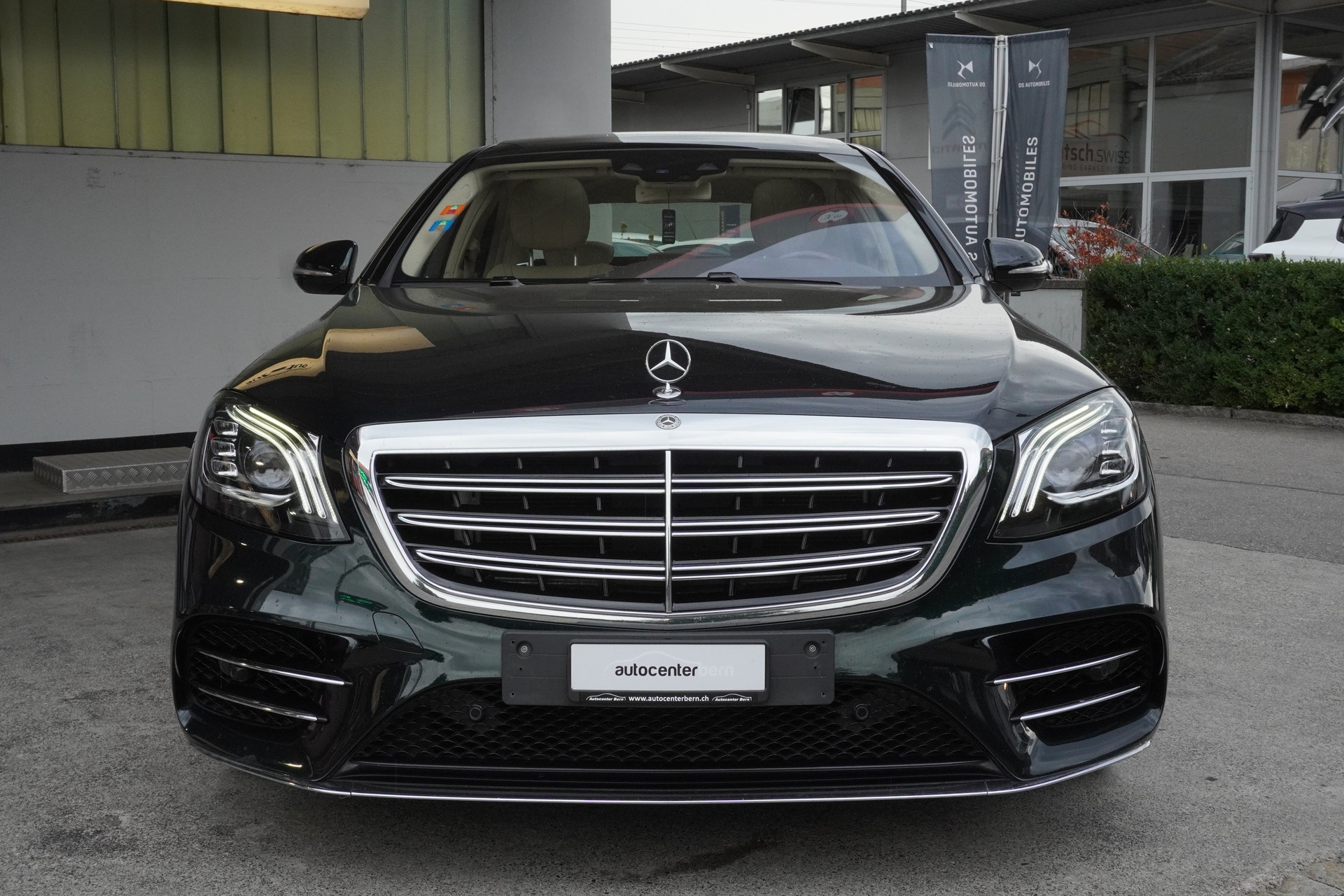 MERCEDES-BENZ S 560 4Matic 9G-Tronic-image-2