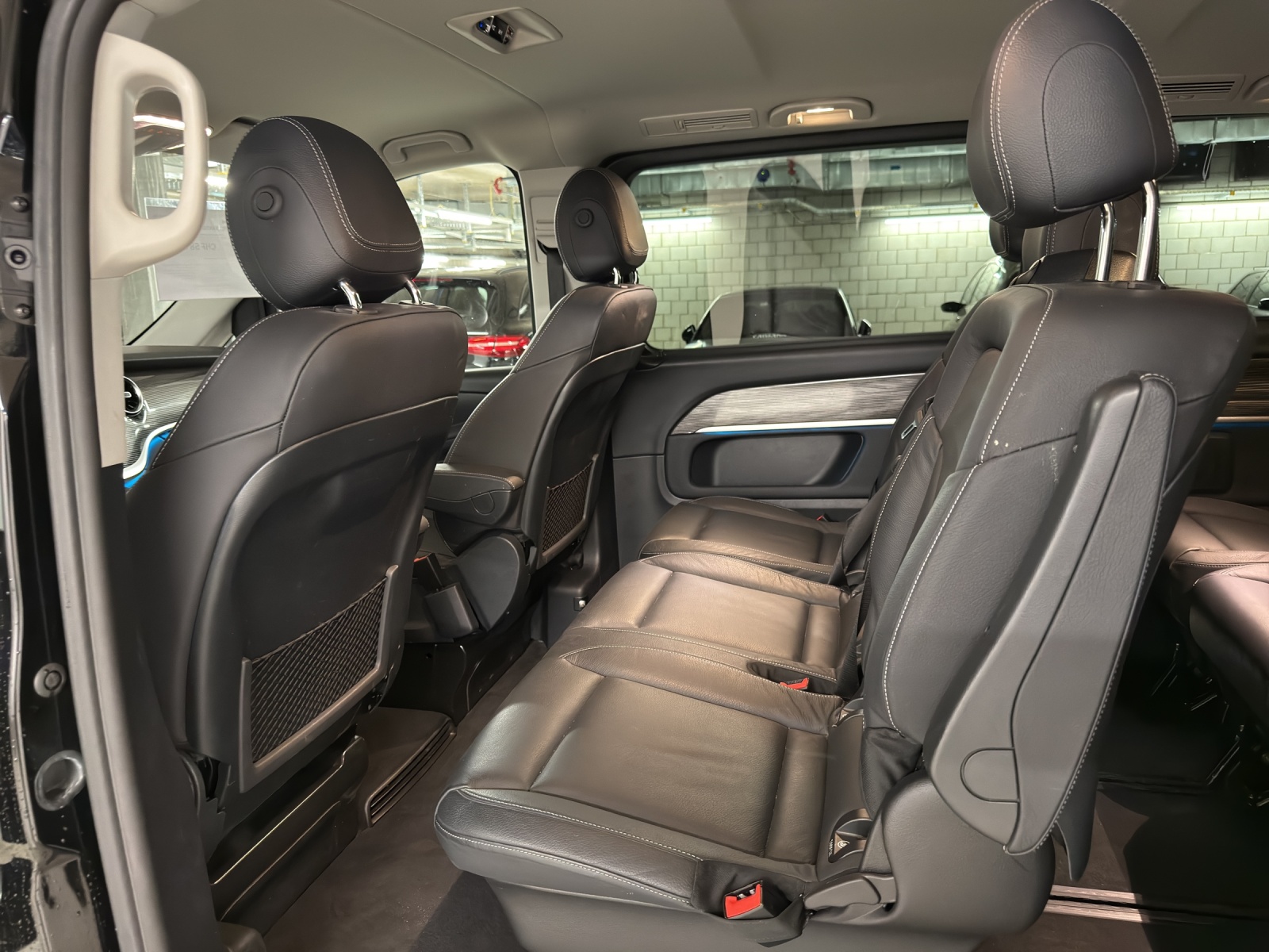 MERCEDES-BENZ V 250 d lang Avantgarde 4Matic G-Tronic-image-16