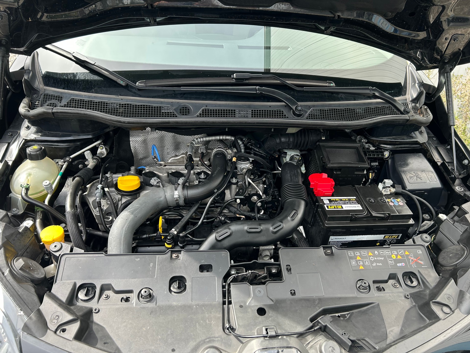 RENAULT Captur 1.2 T 16V Limited-image-10