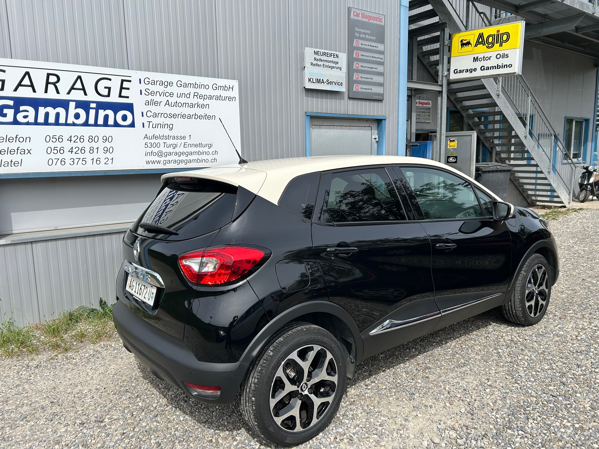 RENAULT Captur 1.2 T 16V Limited-image-2