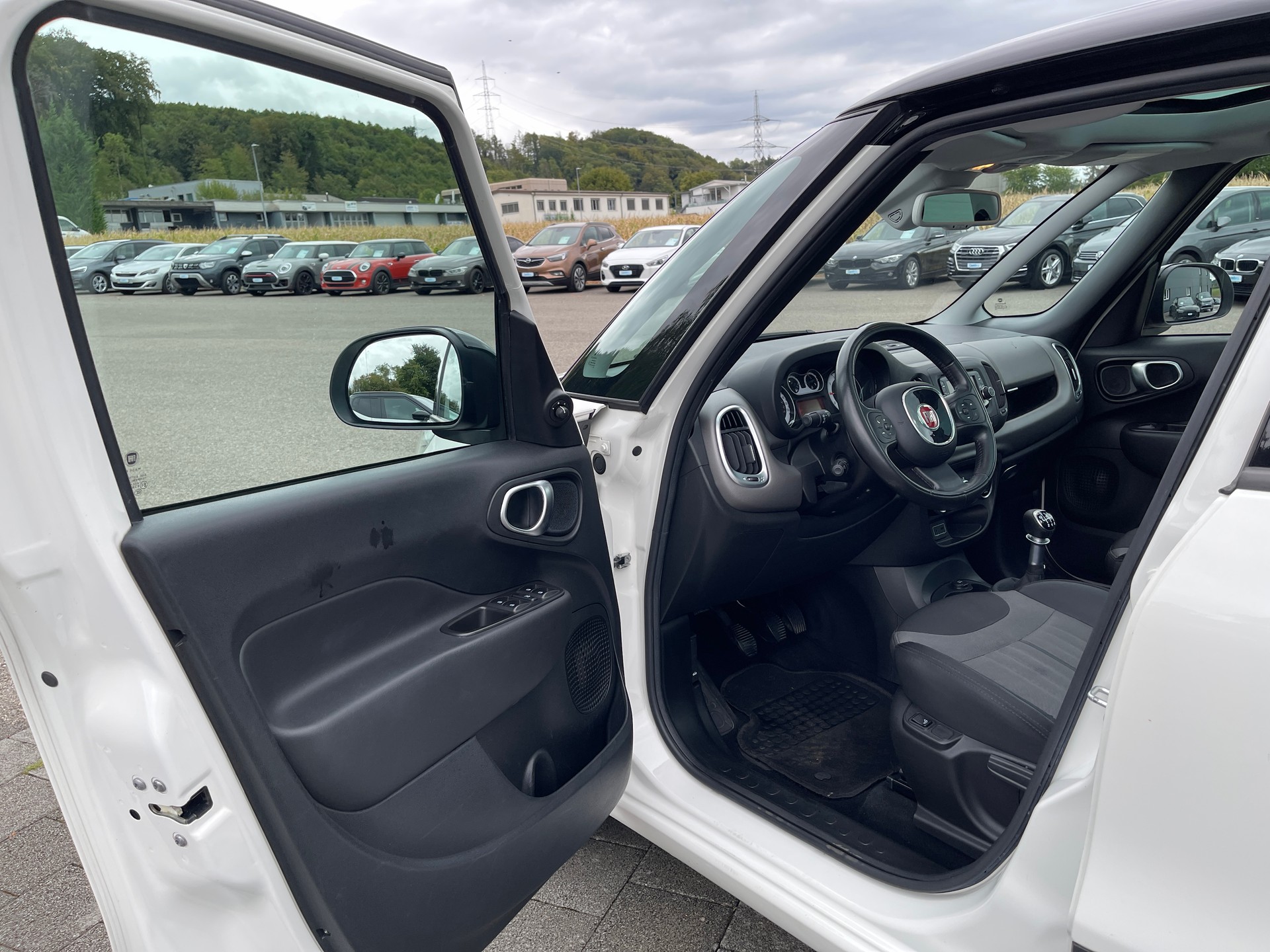 FIAT 500L 1.4 TB 16V Lounge-image-6