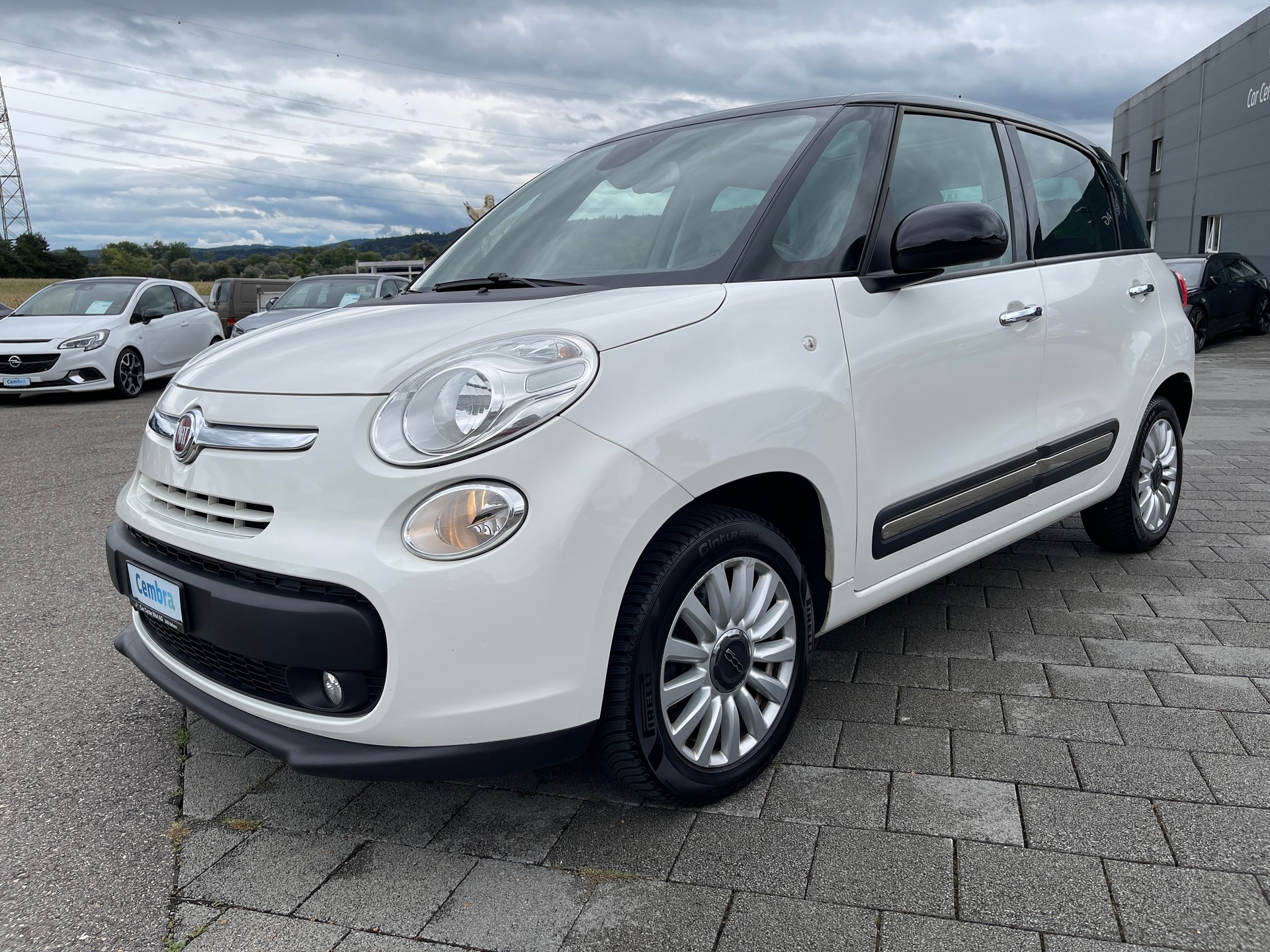 FIAT 500L 1.4 TB 16V Lounge-image-1