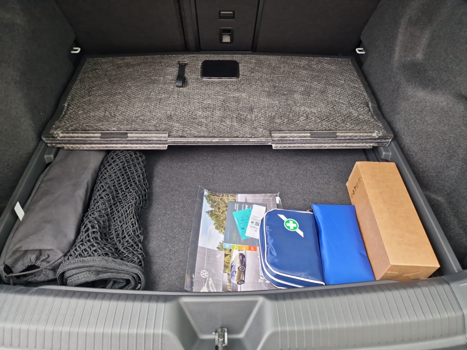VW ID.4 Pro 77 kWh 4x4 Panorama AHK MY2027-image-26