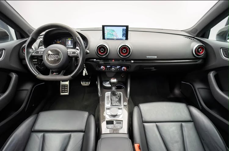 AUDI RS3 2.5 TSI quattro S-tronic-image-6