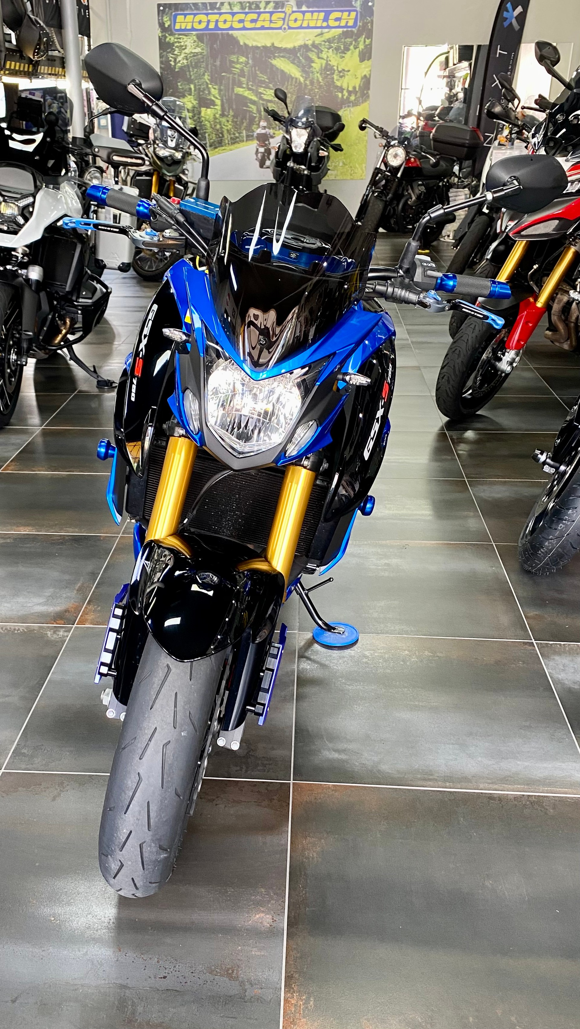 SUZUKI GSX-S 750 ABS-image-1