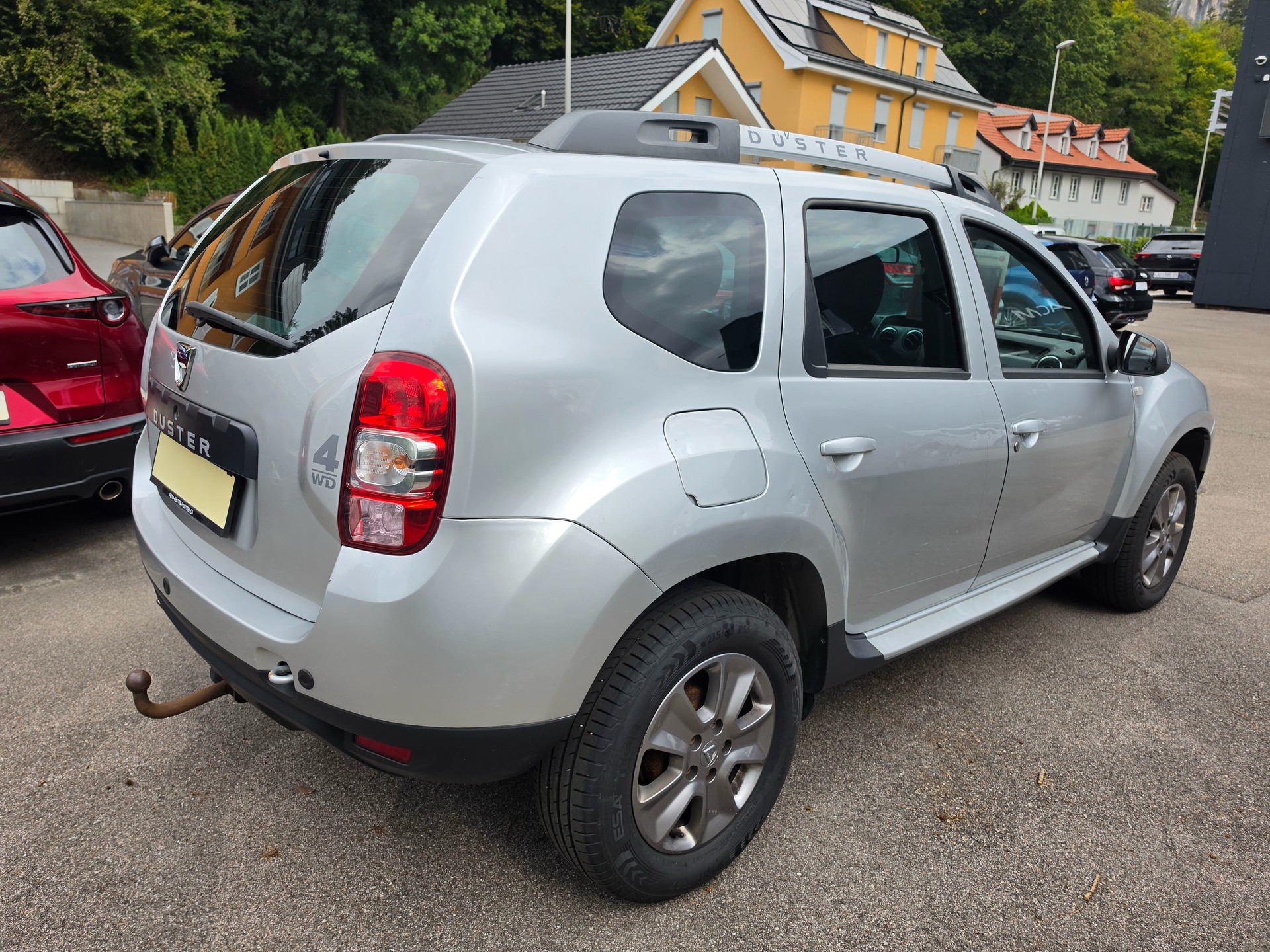DACIA Duster 1.2 T Privilège 4x4-image-2