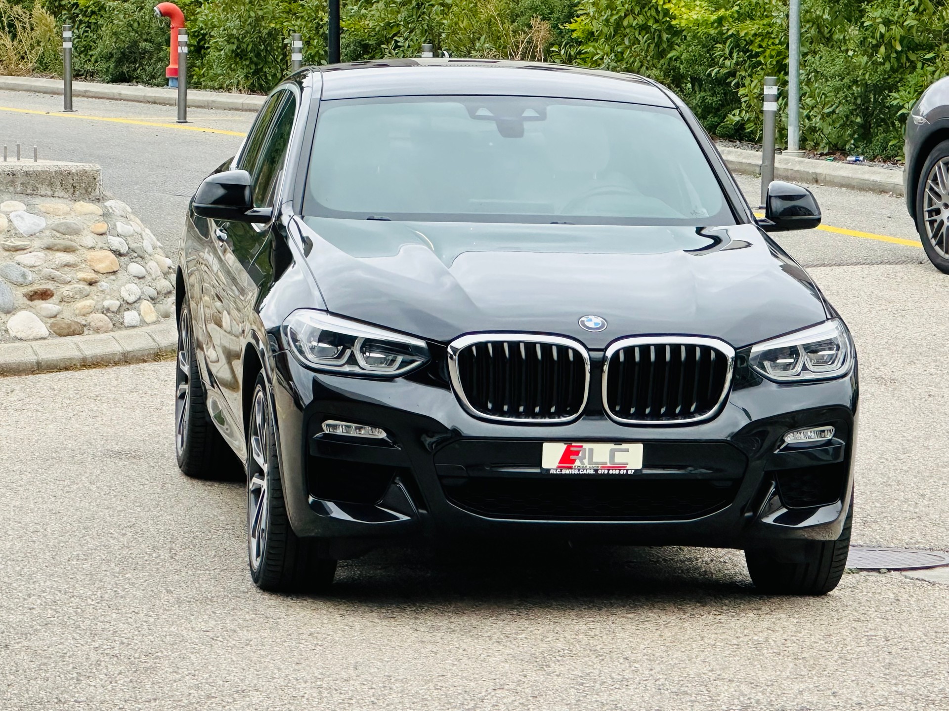 BMW X4 xDrive 20i M Sport Steptronic-image-3