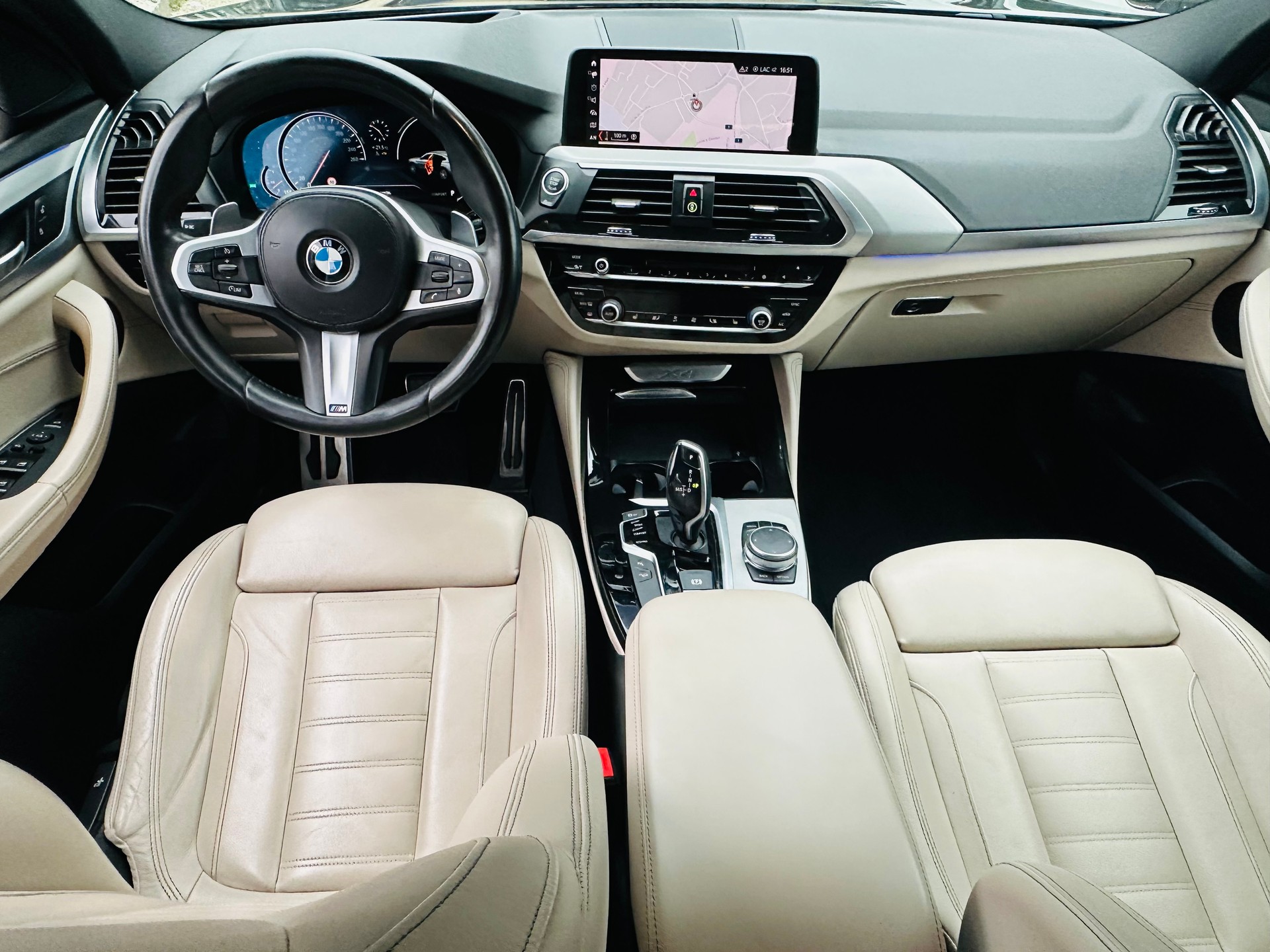 BMW X4 xDrive 20i M Sport Steptronic-image-11