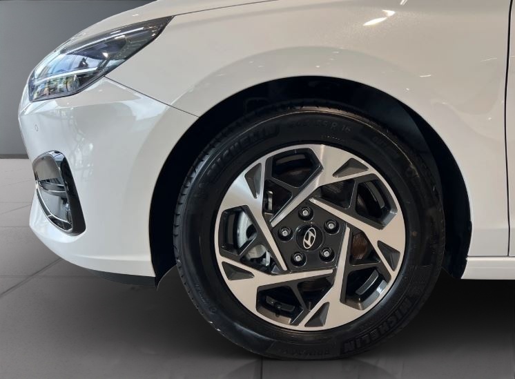 HYUNDAI i30 1.0 T-GDi Origo-image-13
