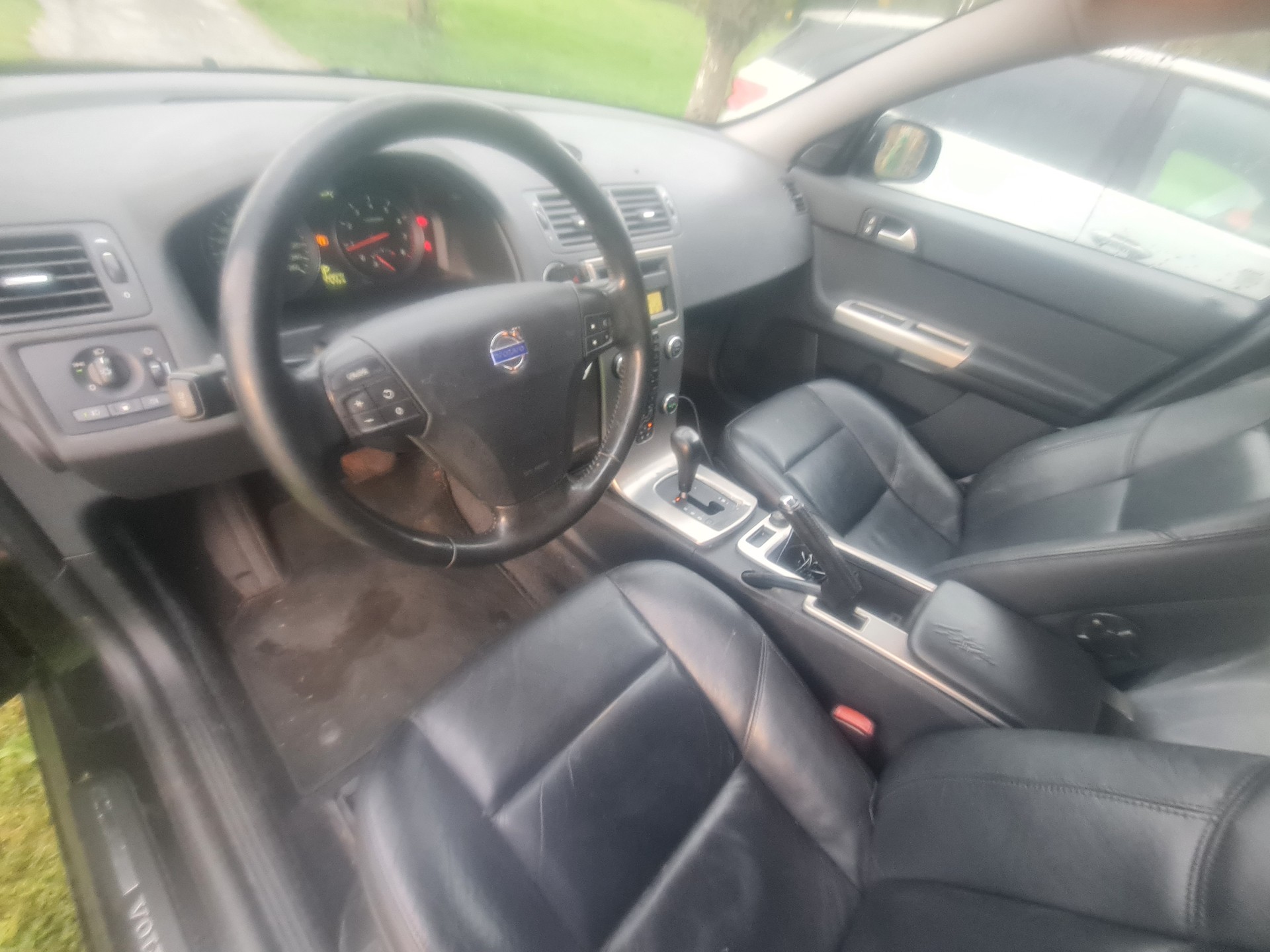 VOLVO V50 2.4 Kinetic Geartronic-image-7