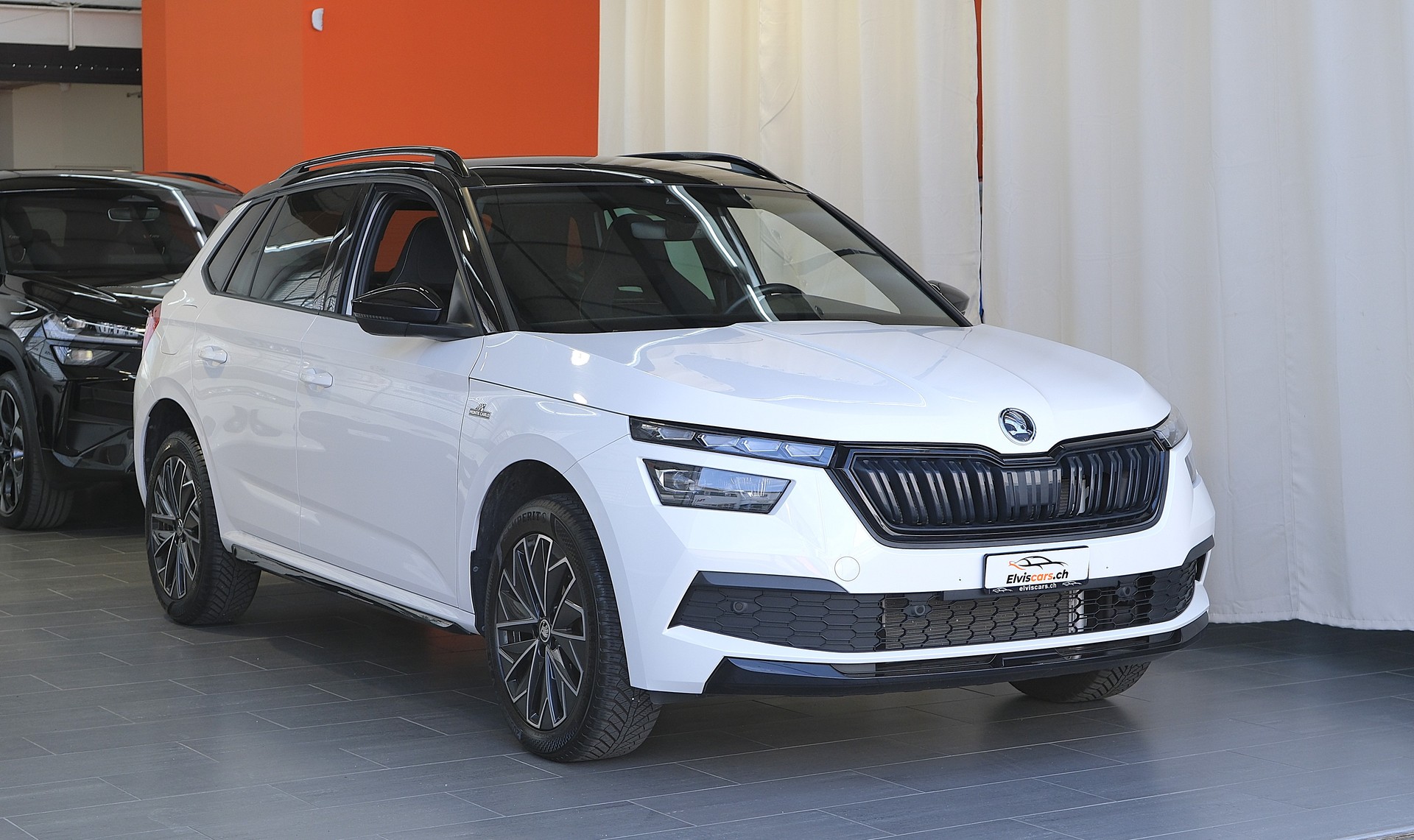 SKODA Kamiq 1.5 TSI Monte Carlo DSG-showroom-element-1