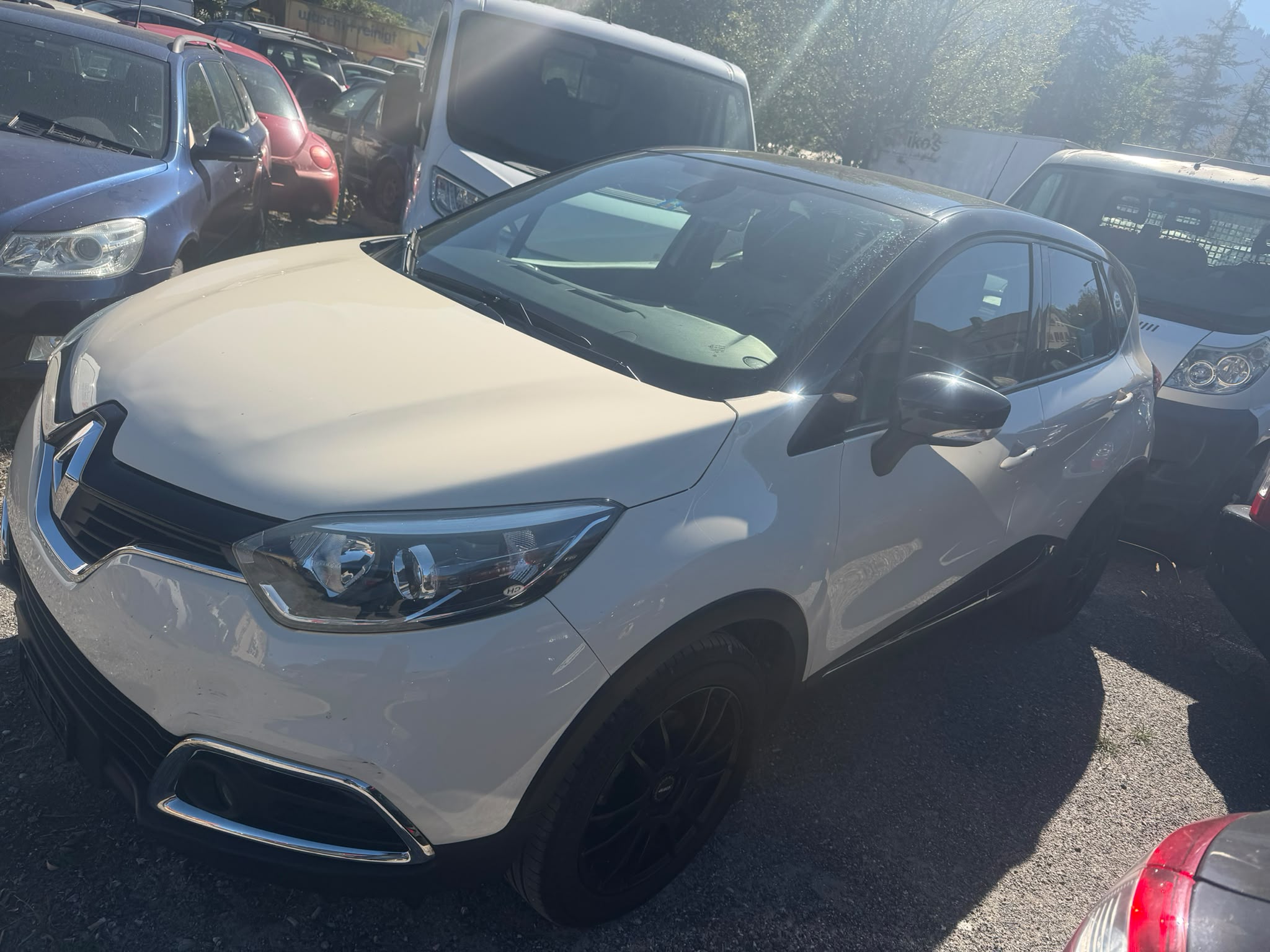 Car photo