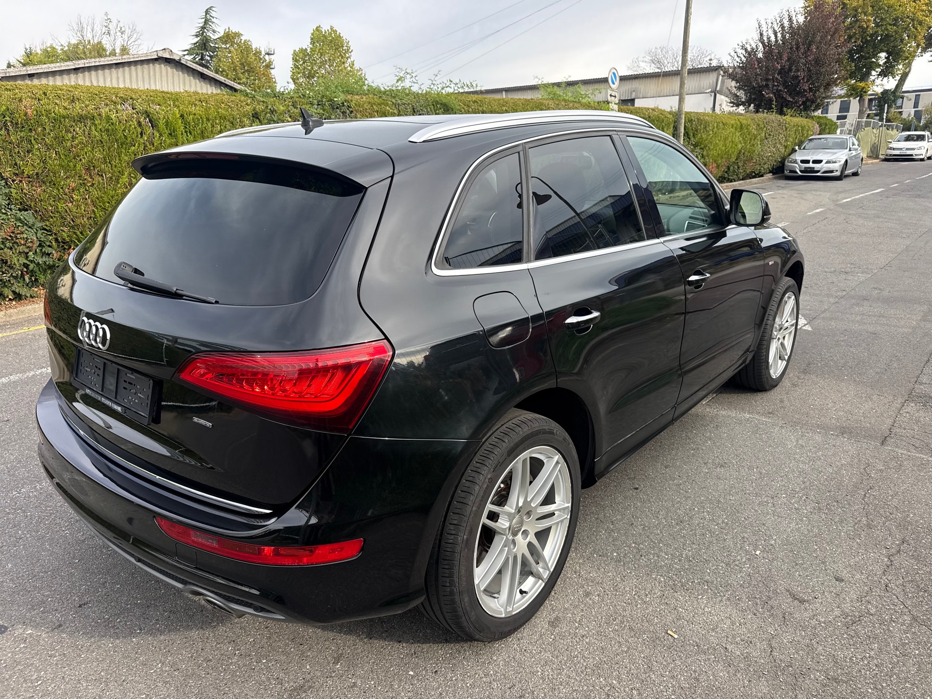 AUDI Q5 3.0 TDI quattro S-tronic-image-6
