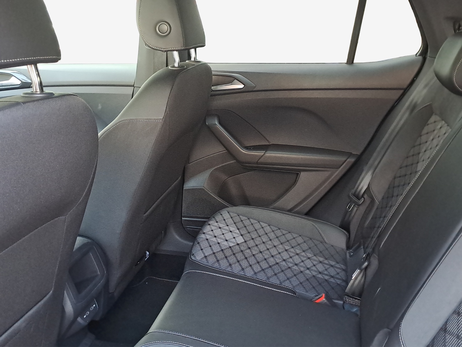 VW T-Cross 1.5 TSI EVO ACT R-Line DSG-image-11