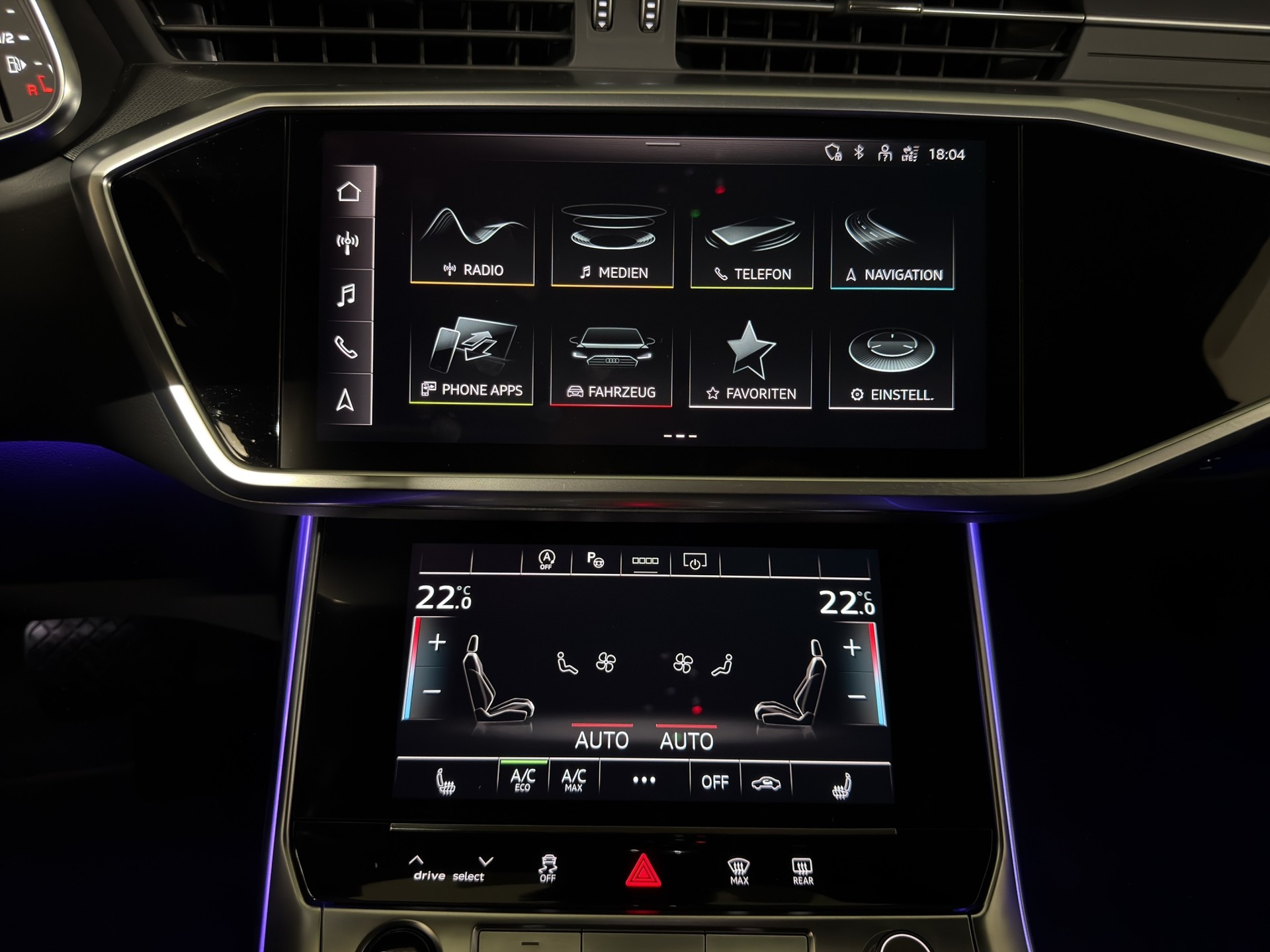 AUDI A6 Avant 45 TDI Design quattro tiptronic-image-17