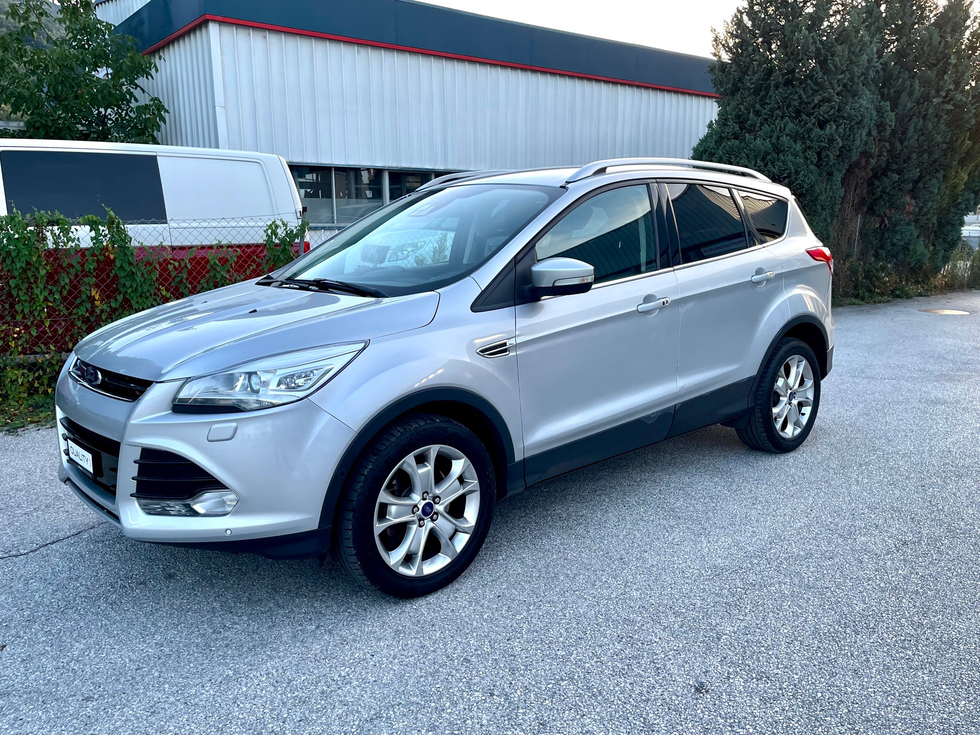 FORD Kuga 2.0 TDCi Titanium S 4WD PowerShift-image-2