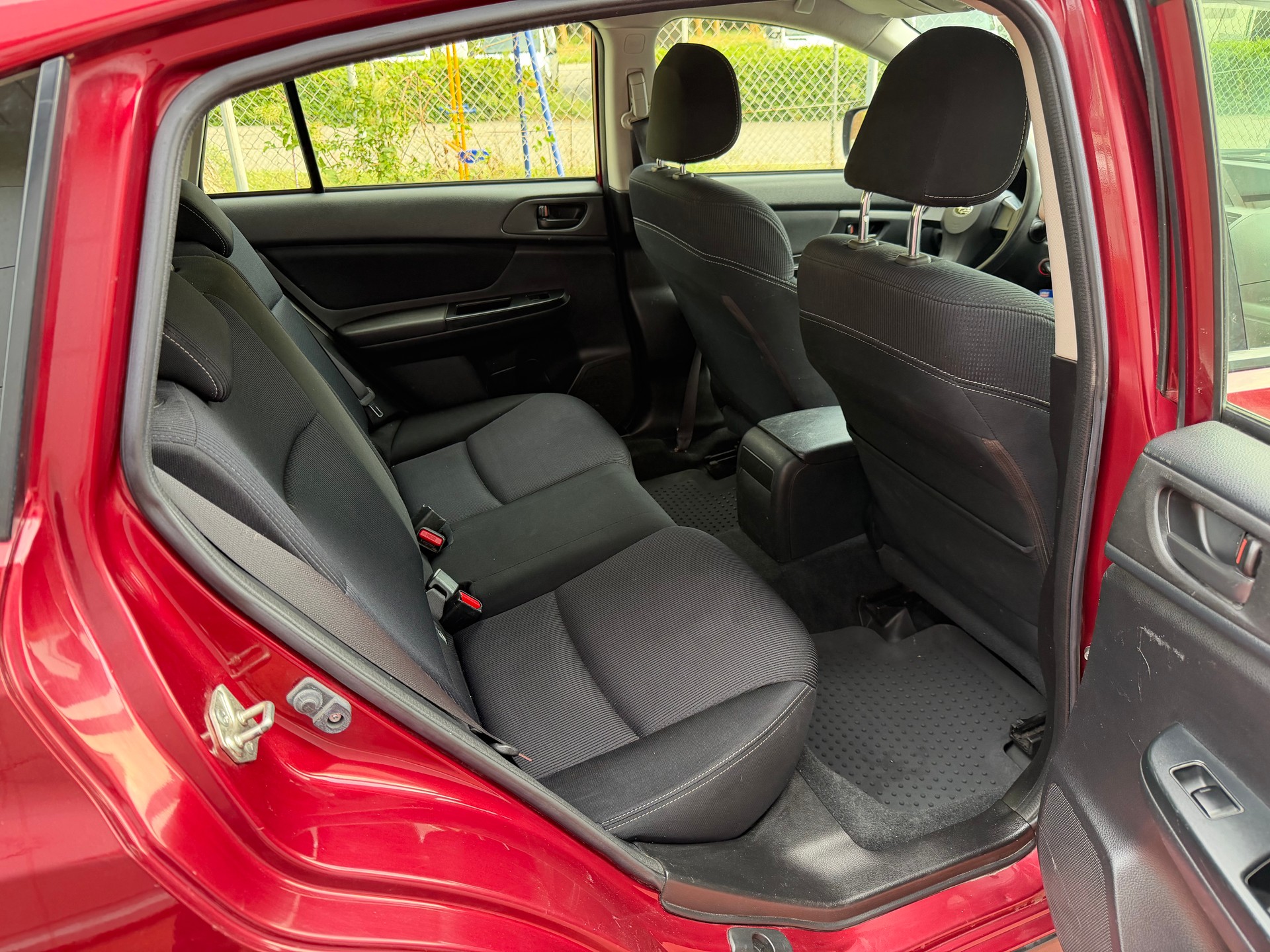 SUBARU XV 1.6 Swiss One-image-10