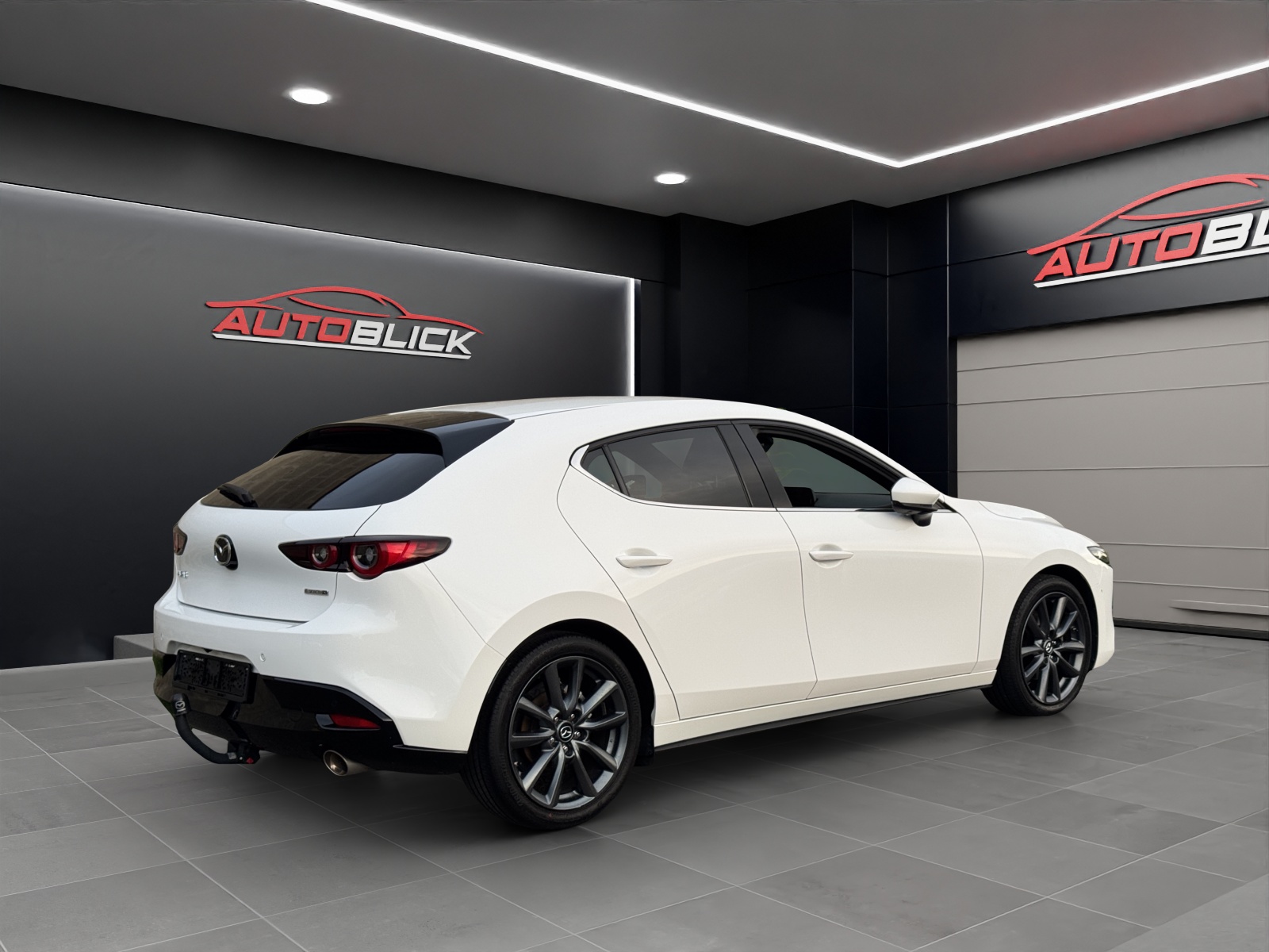 MAZDA 3 Hatchback SKYACTIV-X M Hybrid 186 Revolution Automat Frisch ab MFK & Service – 17Monate Werksgarantie bis 2028.-image-5