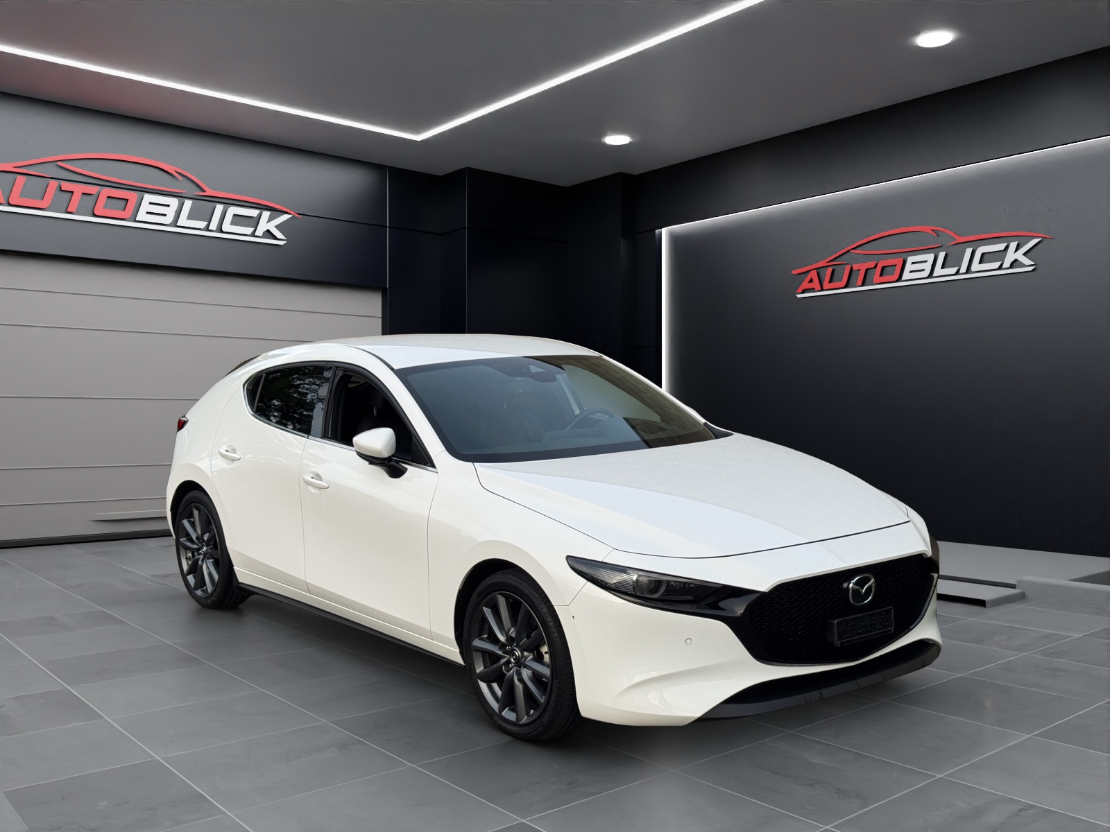 MAZDA 3 Hatchback SKYACTIV-X M Hybrid 186 Revolution Automat Frisch ab MFK & Service – 17Monate Werksgarantie bis 2028.-image-3