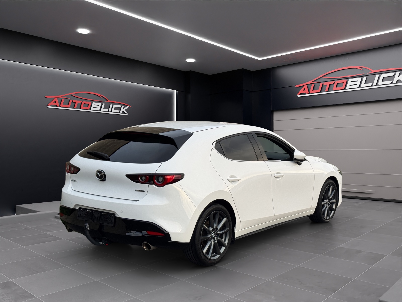 MAZDA 3 Hatchback SKYACTIV-X M Hybrid 186 Revolution Automat Frisch ab MFK & Service – 17Monate Werksgarantie bis 2028.-image-4